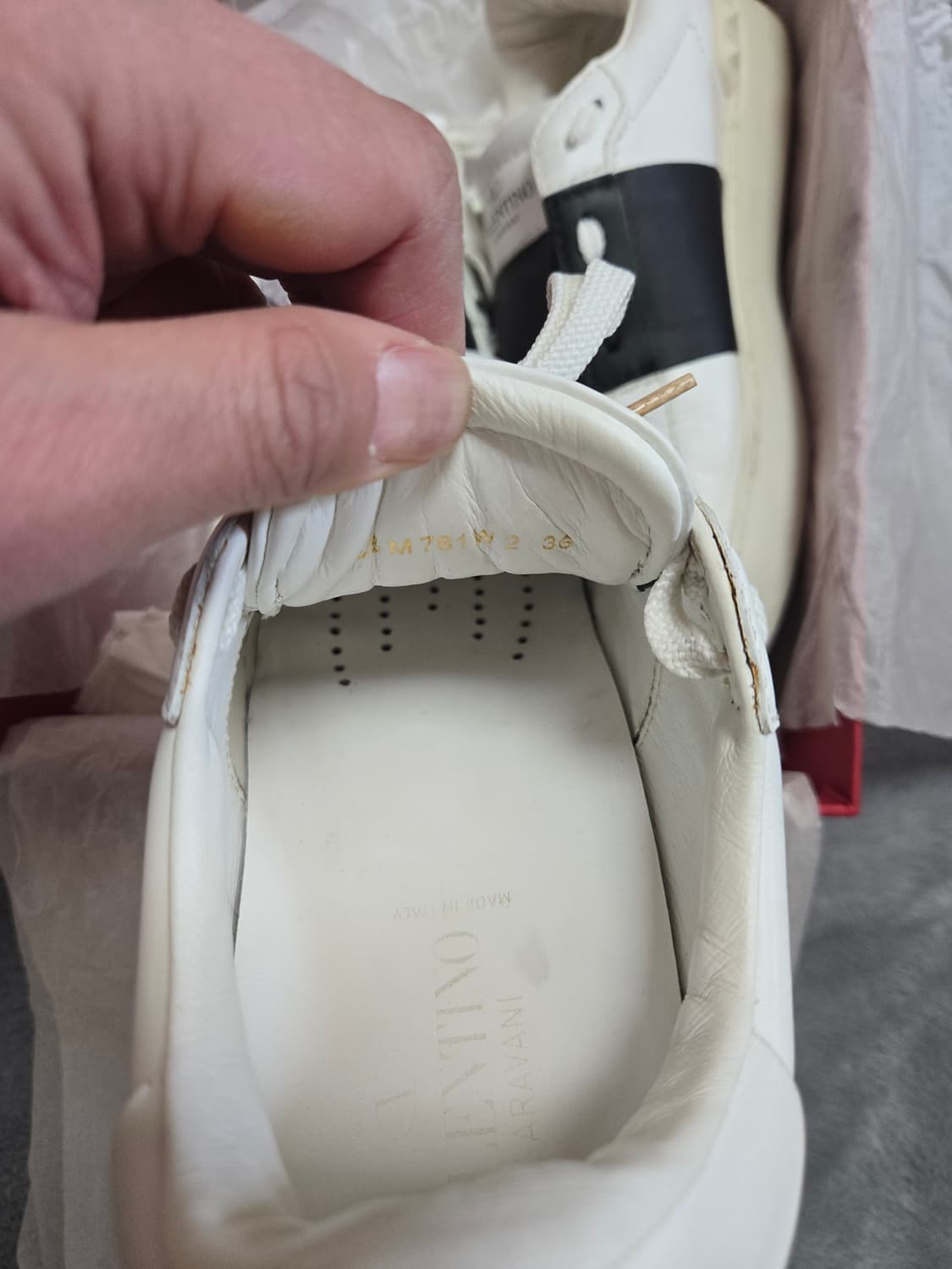 [정품/풀구성] 발렌티노 가라바니 오픈 스니커즈 (사이즈 36) 상품이미지6