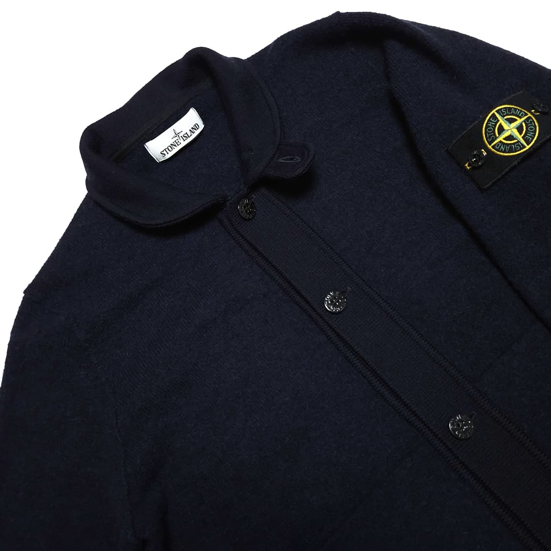 스톤아일랜드 와펜 패치 니트 가디건 네이비 상품이미지6