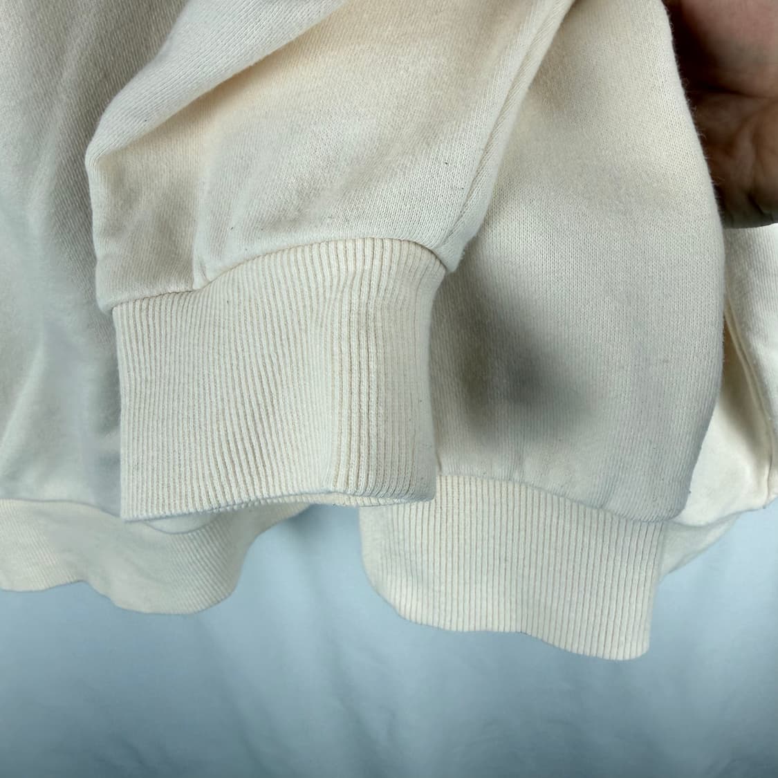 (M) 게스 로고 맨투맨 아이보리 상품이미지4