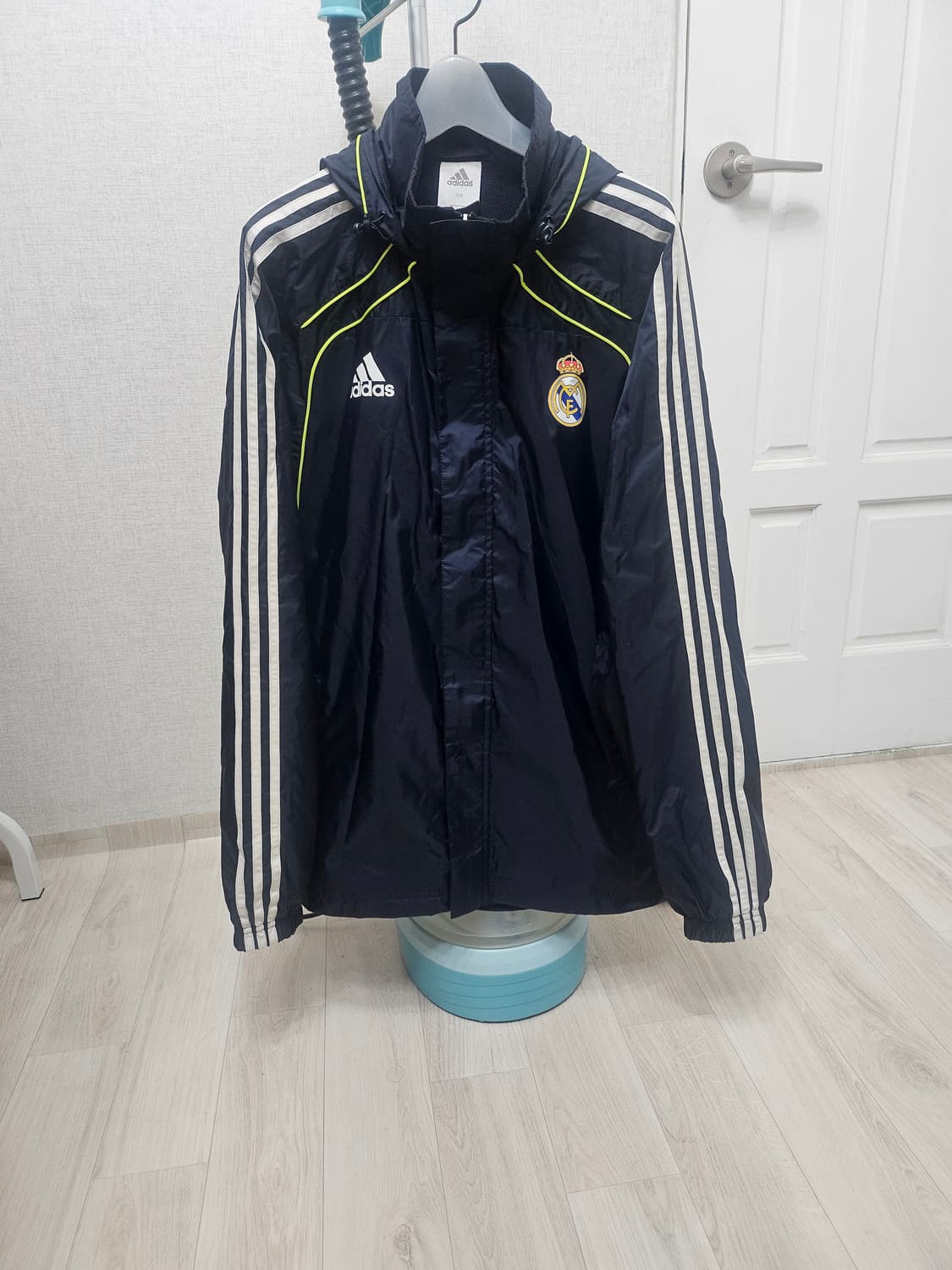 (105)XL☆초대장급☆ 아디다스 레알마드리드 [네이비] 레인자켓바람막이 상품이미지1