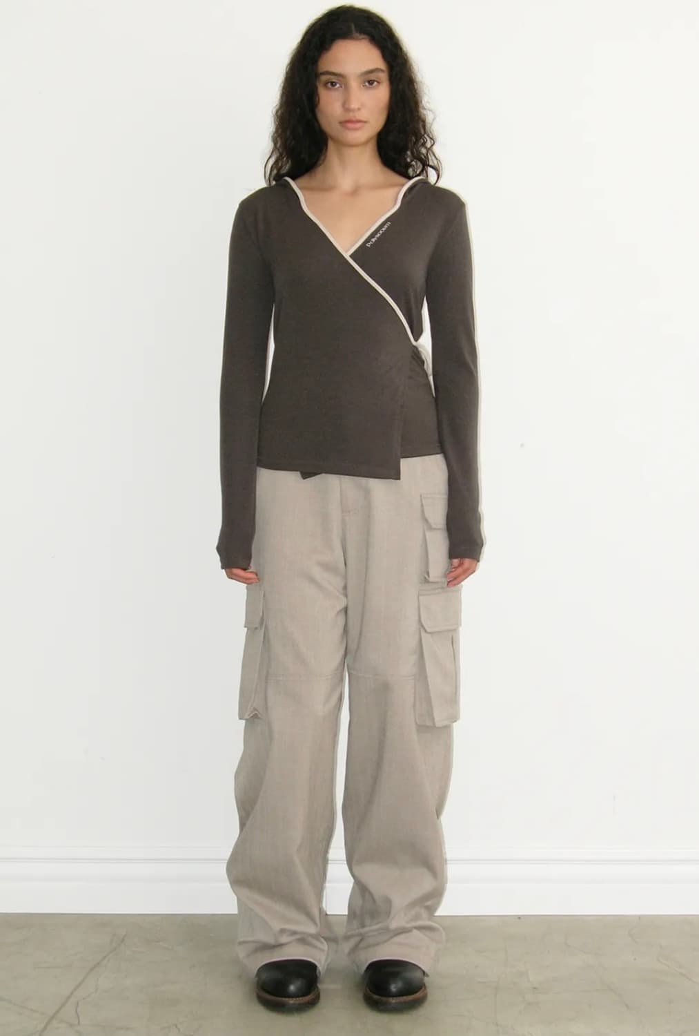 폴리수엠 헤링본 카고 팬츠 베이지 1사이즈 상품이미지4