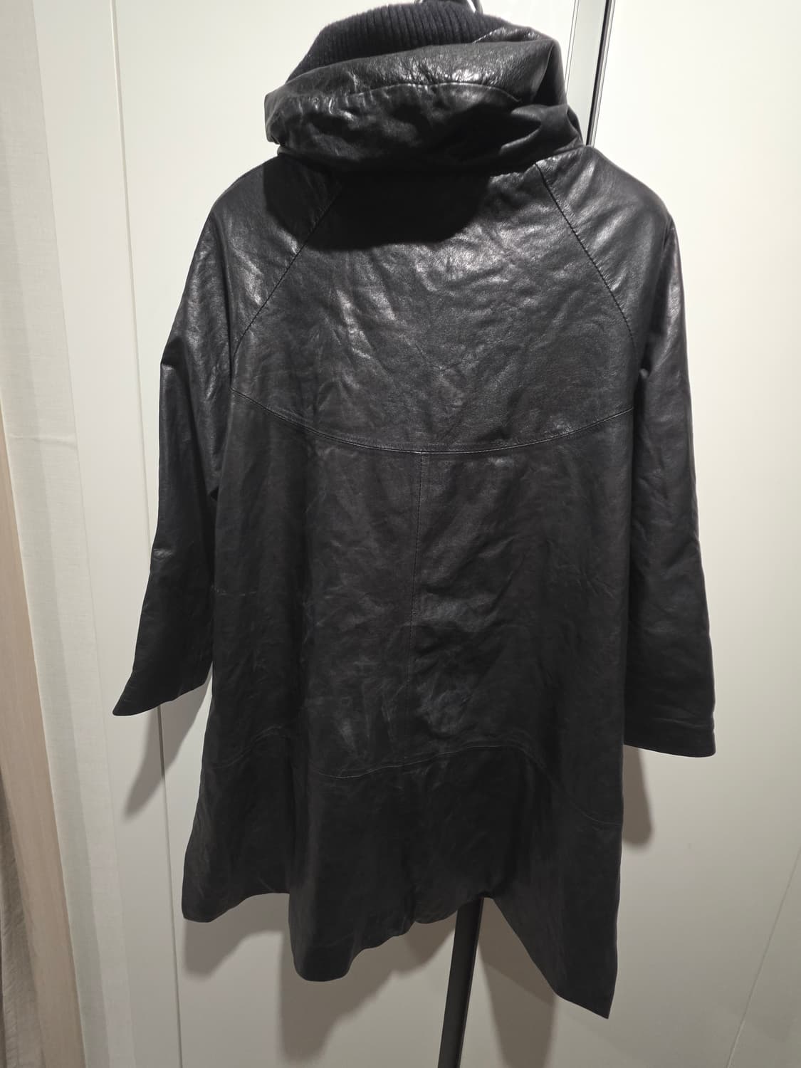 Beautiful Woman 블랙 양가죽 후드 코트 66 상품이미지4