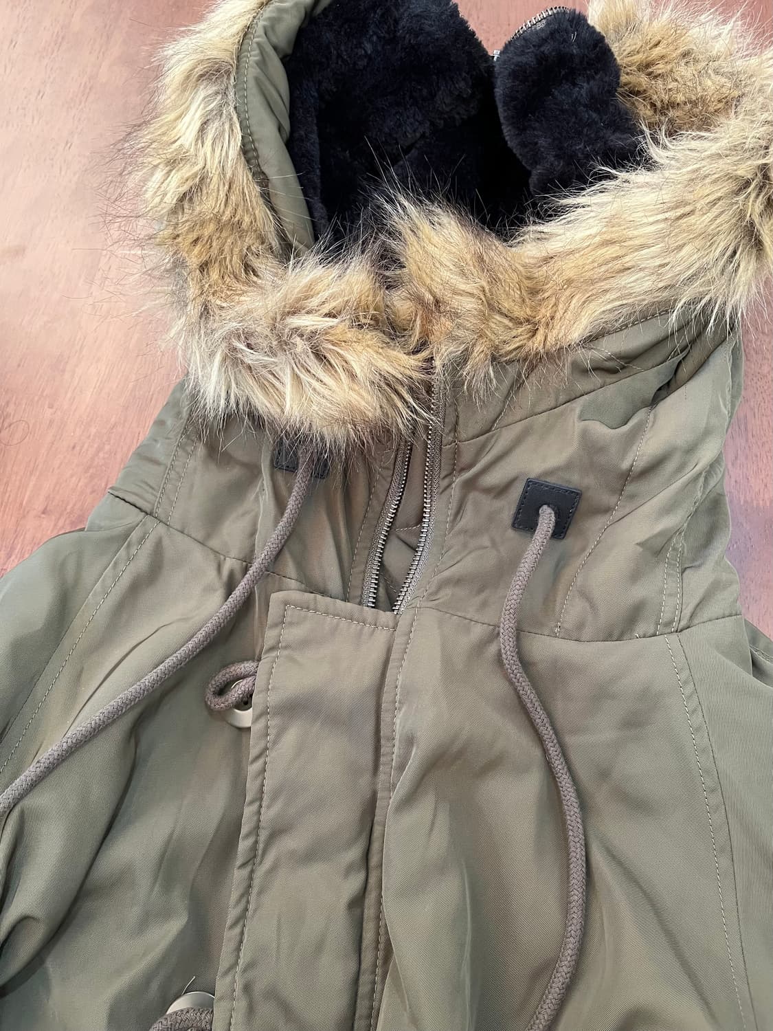 N-2B 크롭 봄버 재킷 상품이미지5