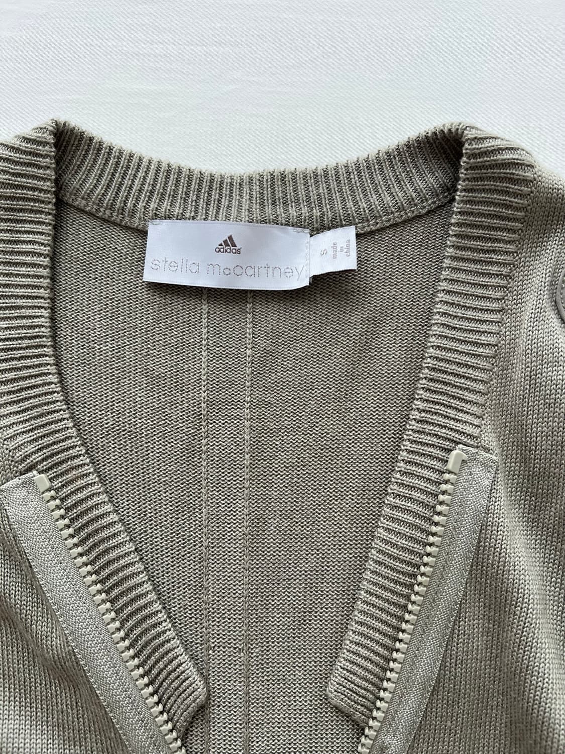 가디건 adidas 와 stella macarthey 콜라보 상품이미지5
