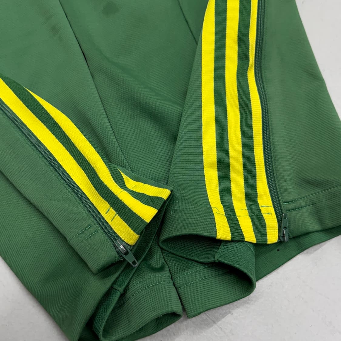 아디다스 파이어버드 올드스쿨 삼선 초노 와이드 트랙팬츠 상품이미지4