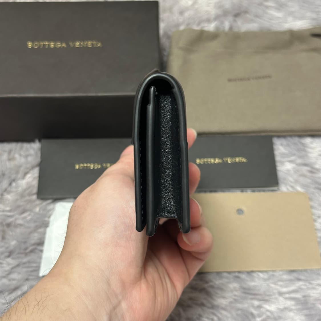 [풀구성] 보테가베네타 카세트 비즈니스 카드지갑 블랙 상품이미지4