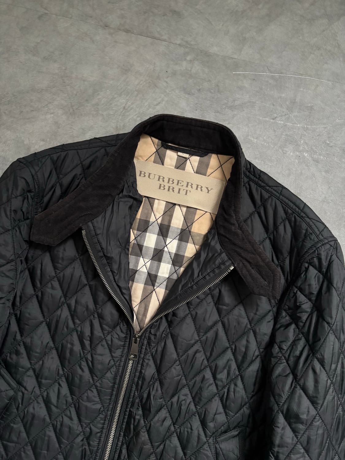 Burberry brit 버버리 브릿 퀄팅 자켓  상품이미지3