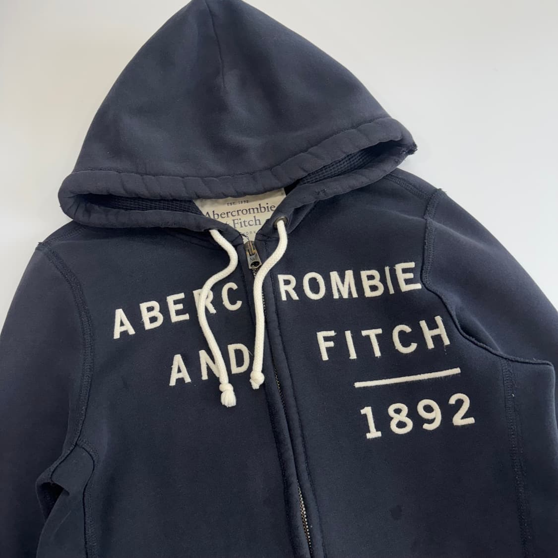 Abercrombie 아베크롬비 스펠아웃로고 네이비 후드집업 상품이미지4