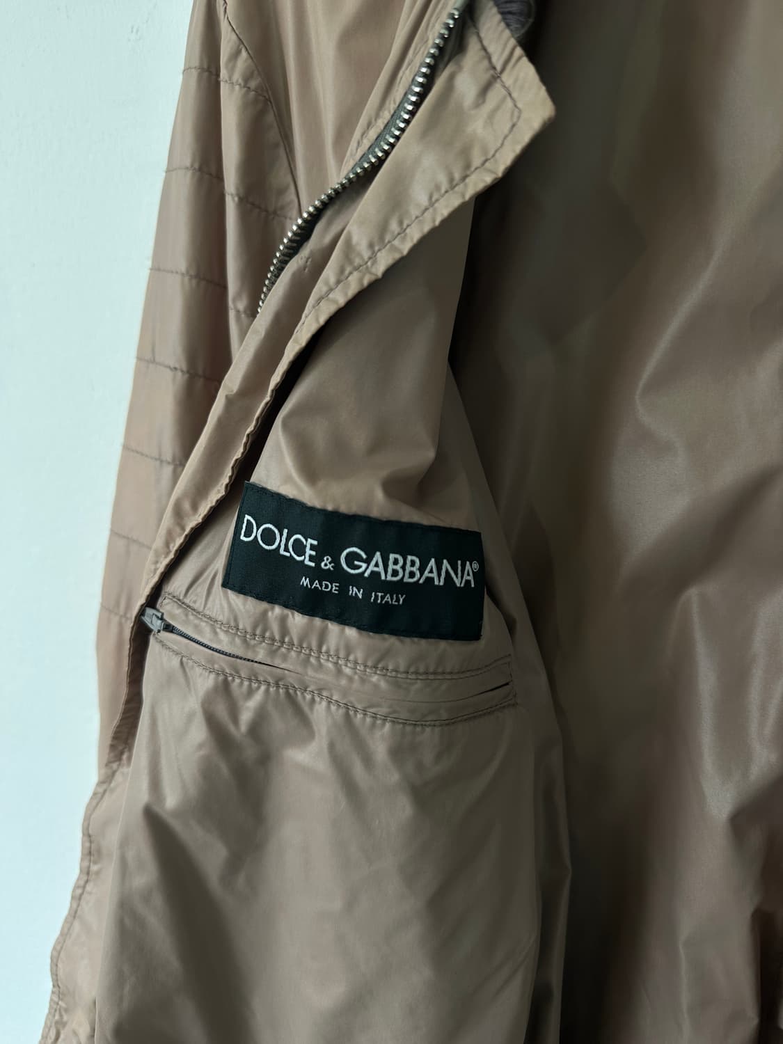 돌체앤가바나 2000s 나일론 쉘 아머 자켓 상품이미지8