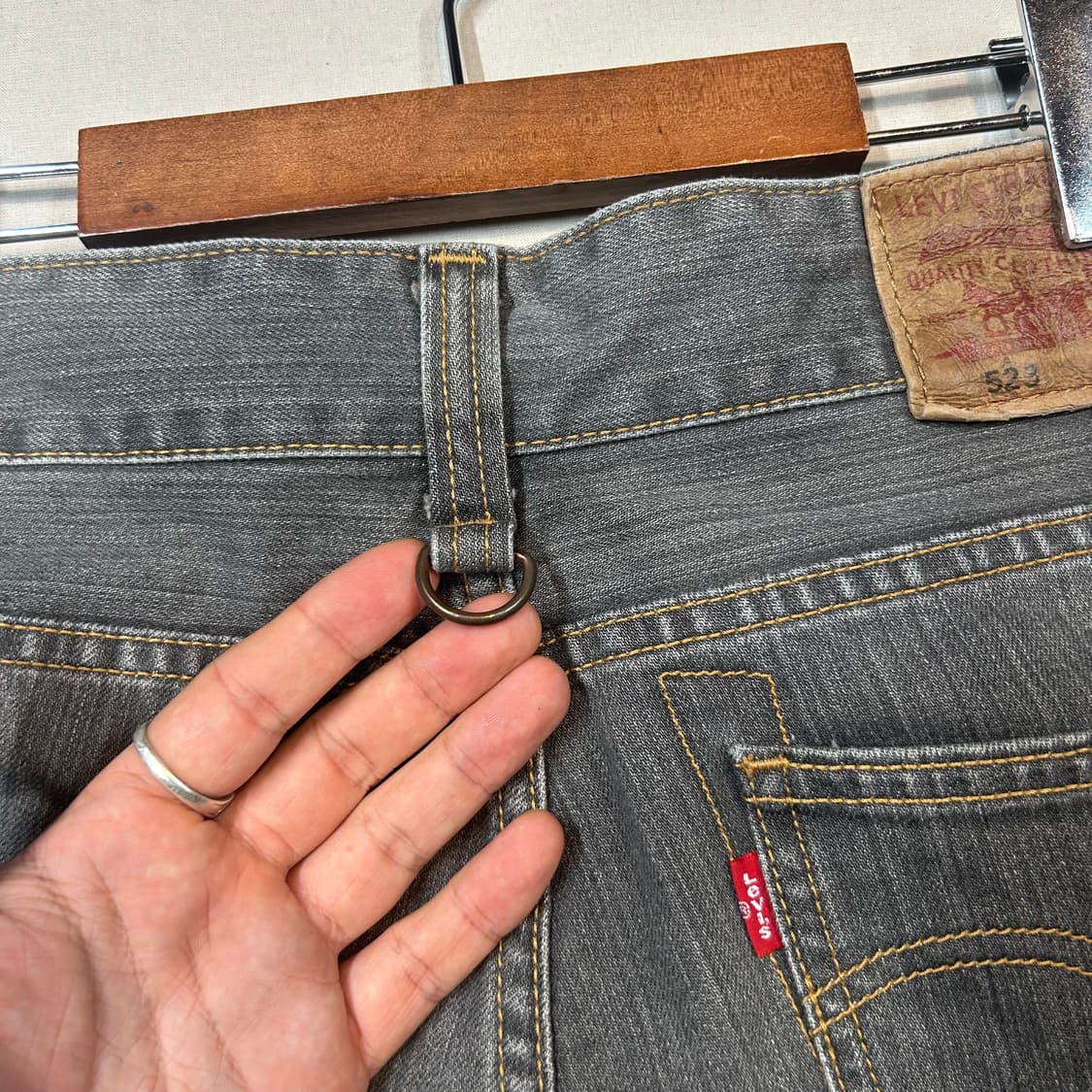 32inch) 리바이스 523 스트레이트 핏 워싱 데님 청바지 상품이미지3