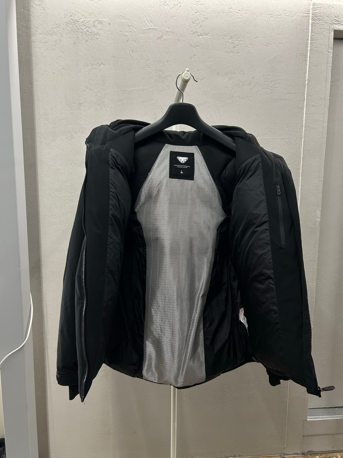 다이나핏(DYNAFIT) 블랙 후드 패딩 자켓 상품이미지4