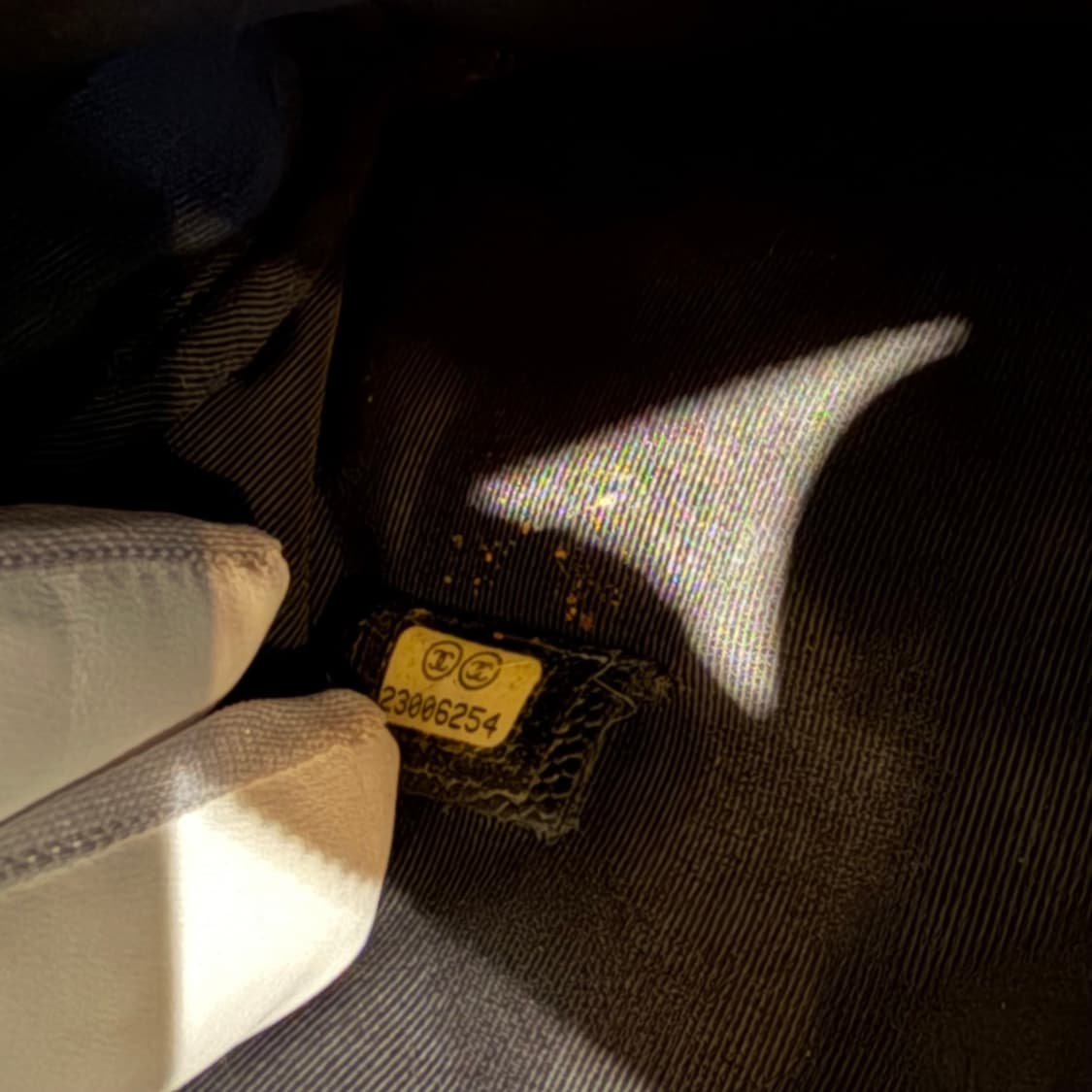 샤넬 캐비어 클러치 미디움 상품이미지8