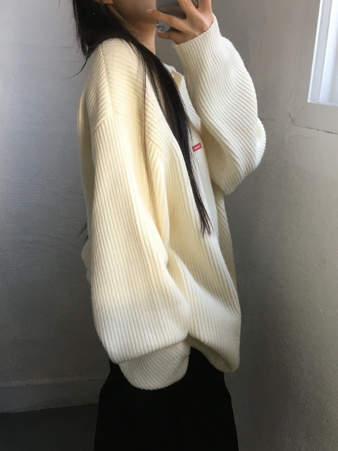 Supreme 슈프림 23FW 스몰 박스 아이보리 스웨터 상품이미지2