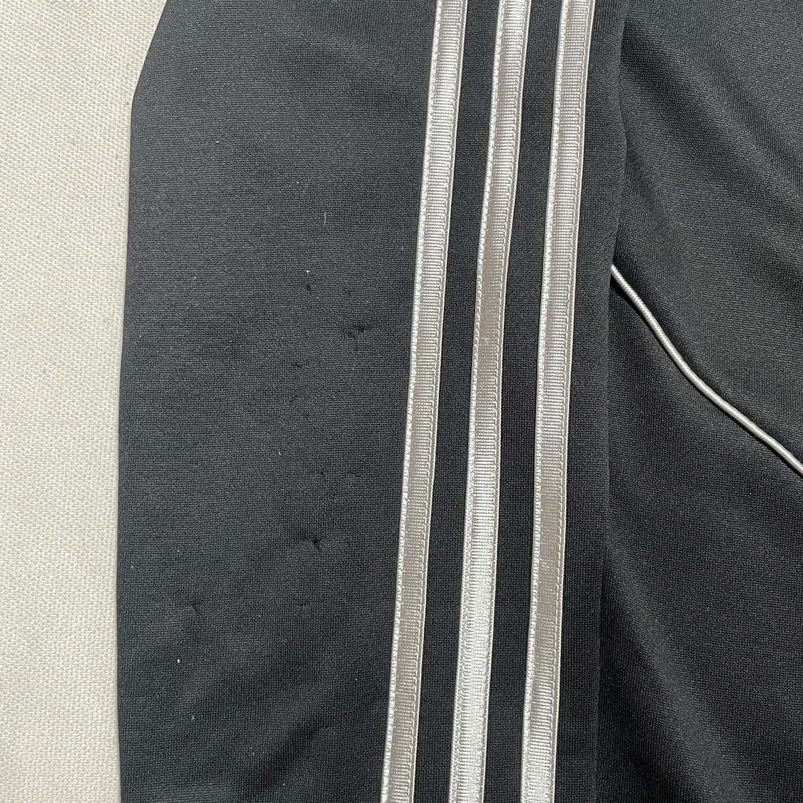 90 아디다스 레알마드리드 챔피언스리그 드릴탑 상품이미지6