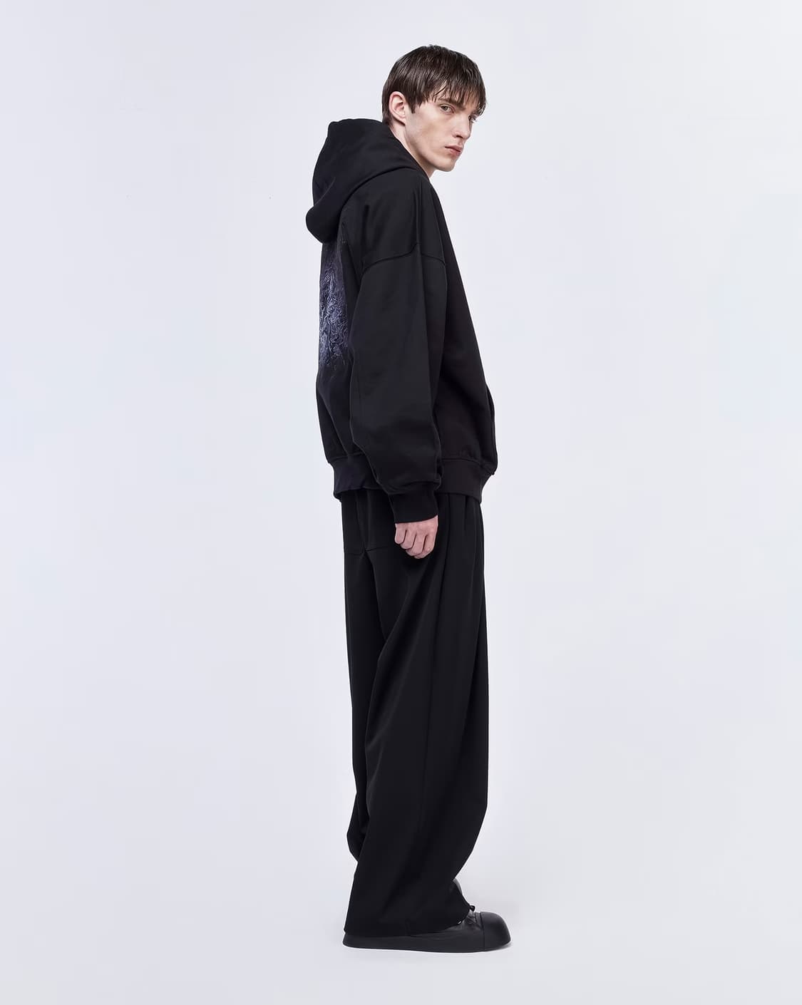 송지오 24fw 컬렉션 플라워 엠브로이드 후드 48 상품이미지3