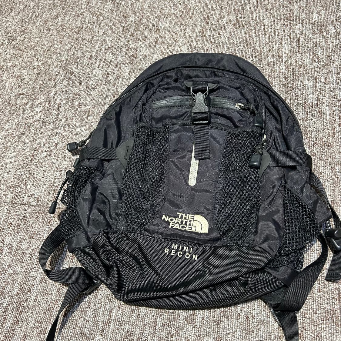 노스페이스 RECON 미니 레콘 12L 백팩 가방 상품이미지2