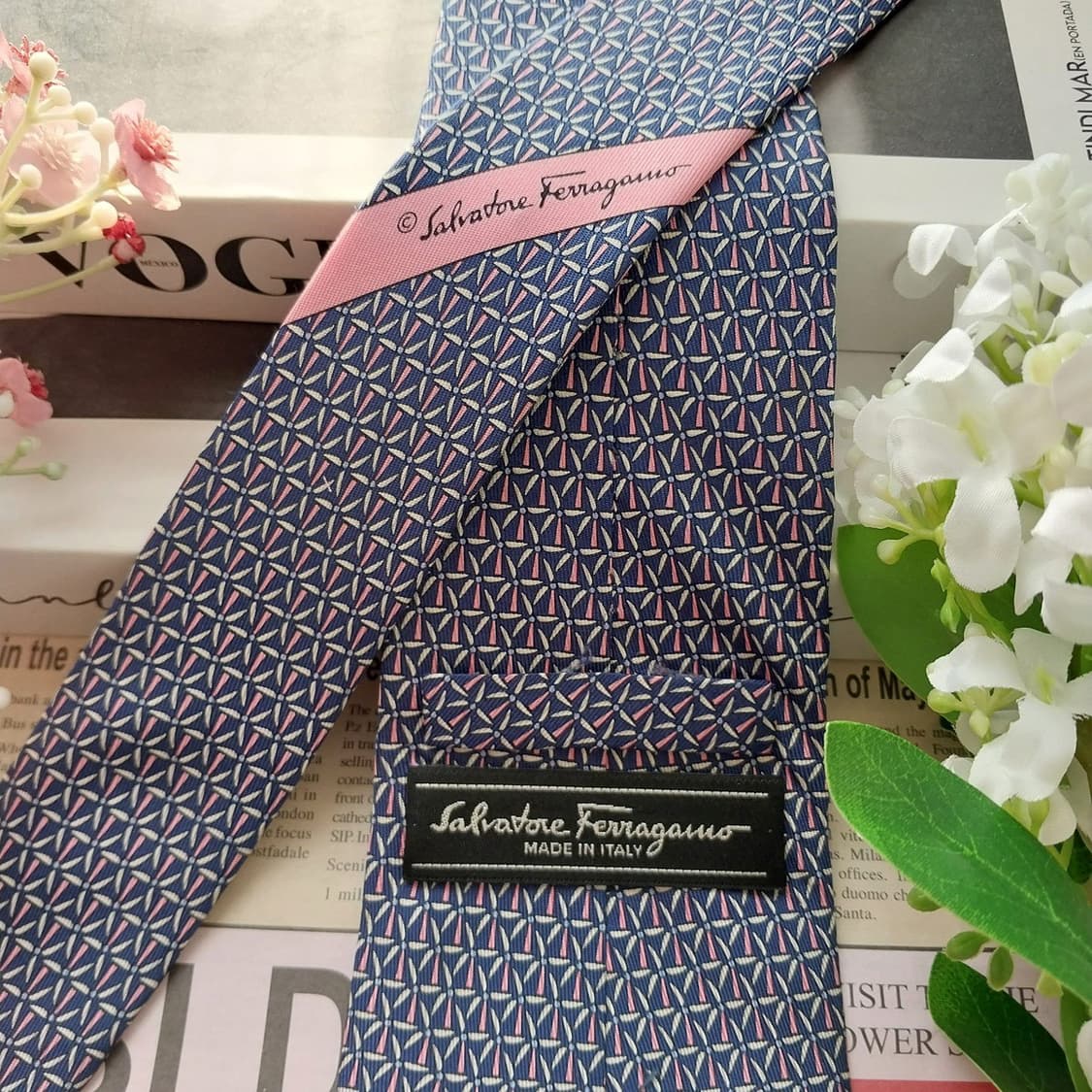 페라가모 실크 네이비 바람개비 패턴 넥타이 8.9cm A+등급 K1704 상품이미지7