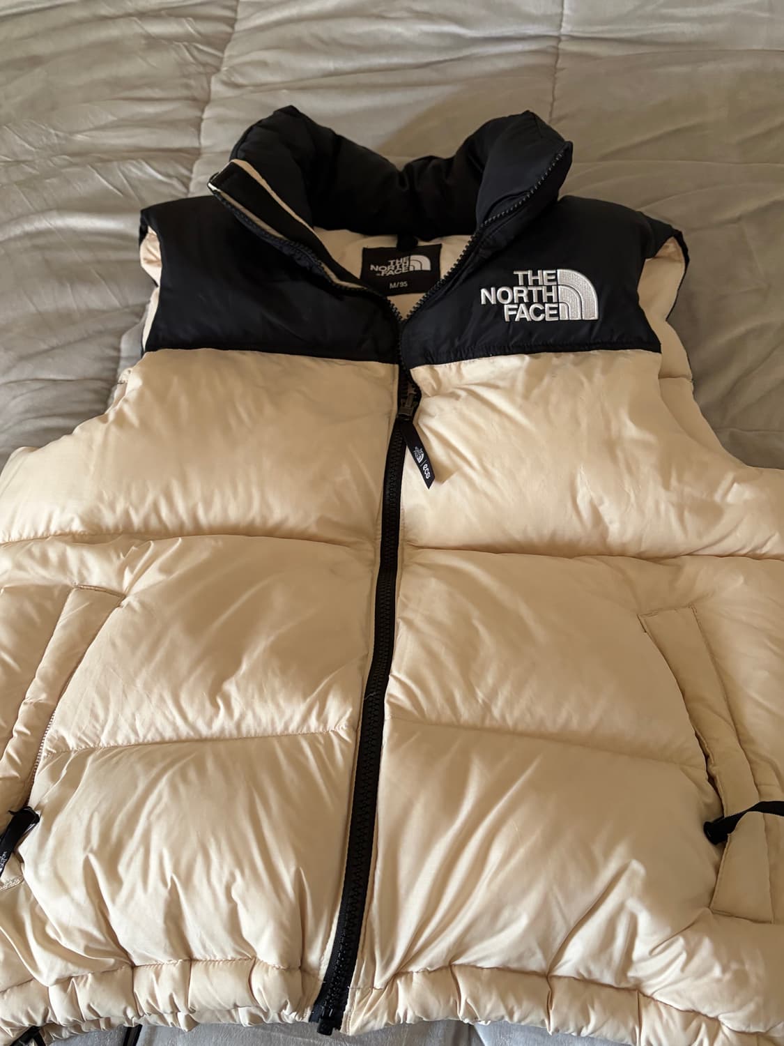 노스페이스 크림색 패딩조끼 M(95) 상품이미지1