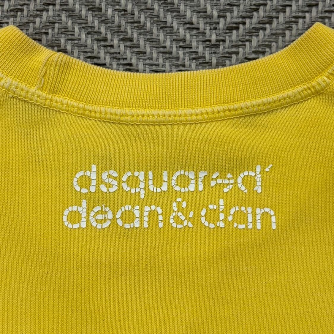 다스퀘어드2 캐나다 맨투맨 v2212 상품이미지5