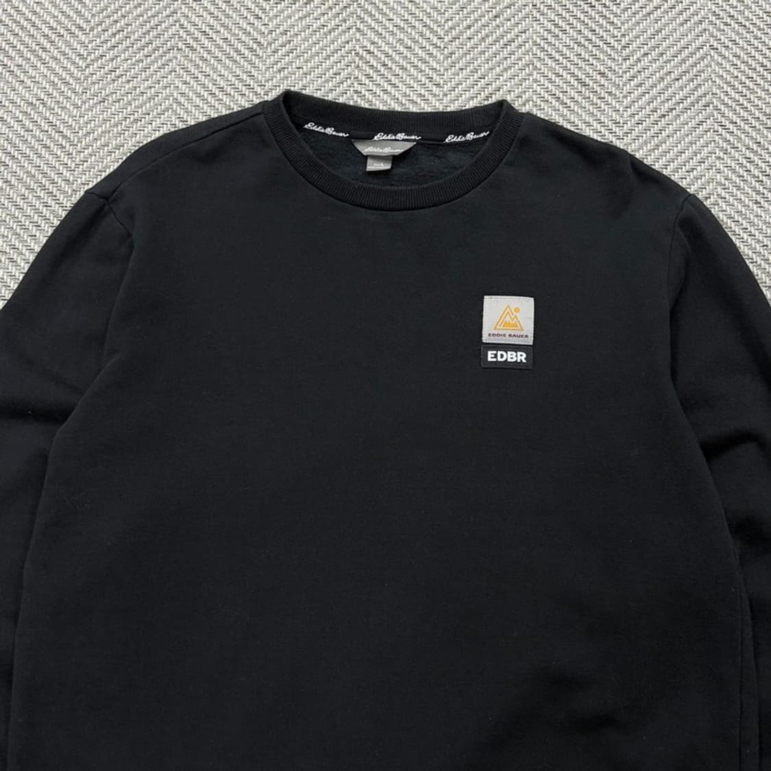 에디바우어 배이직 로고 맨투맨 v2555 상품이미지3