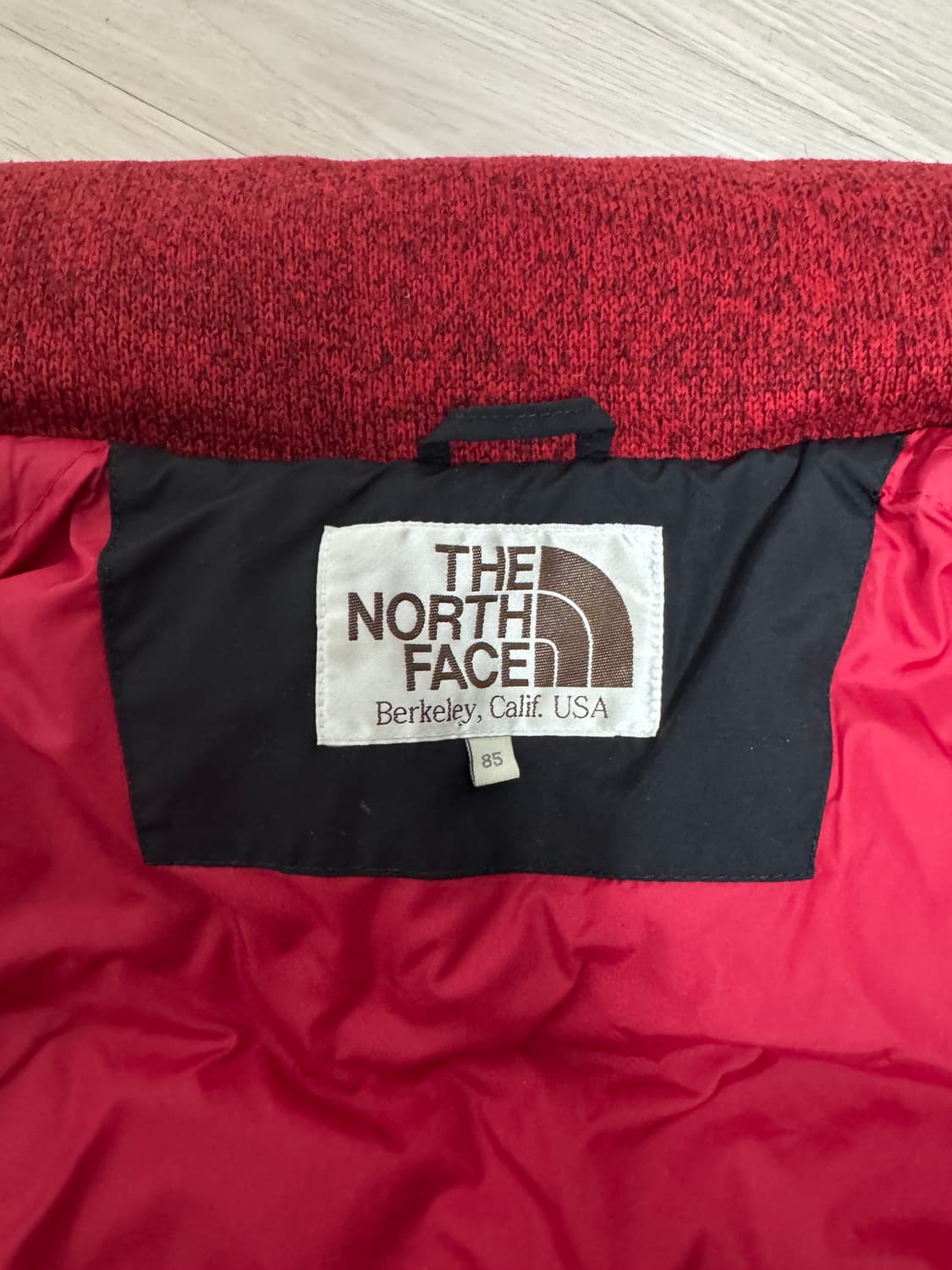 노스페이스 700 패딩 조끼 레드 85(M) 상품이미지4