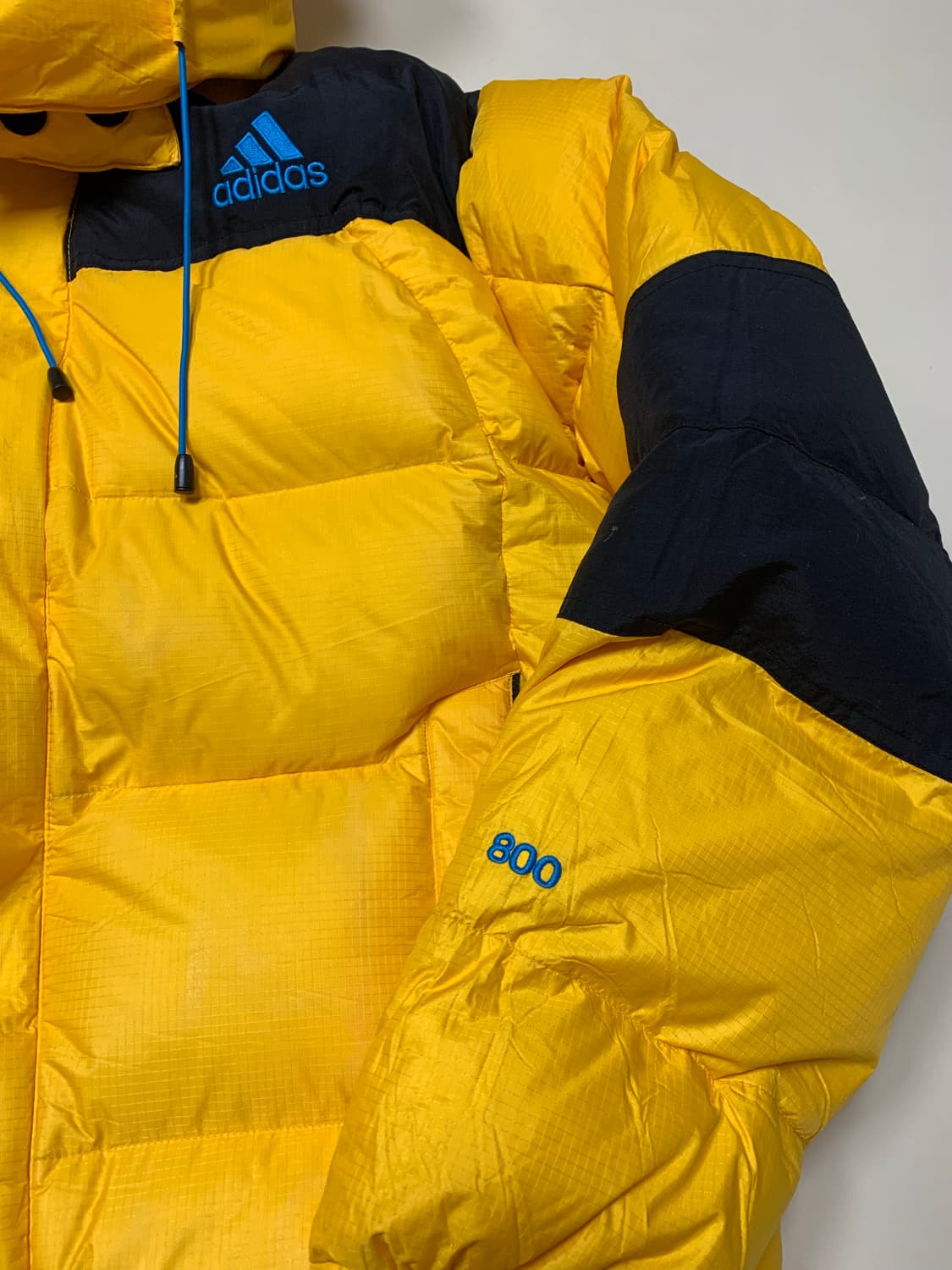 [95] 아디다스 800 하이킹 벌키 구스다운 상품이미지3