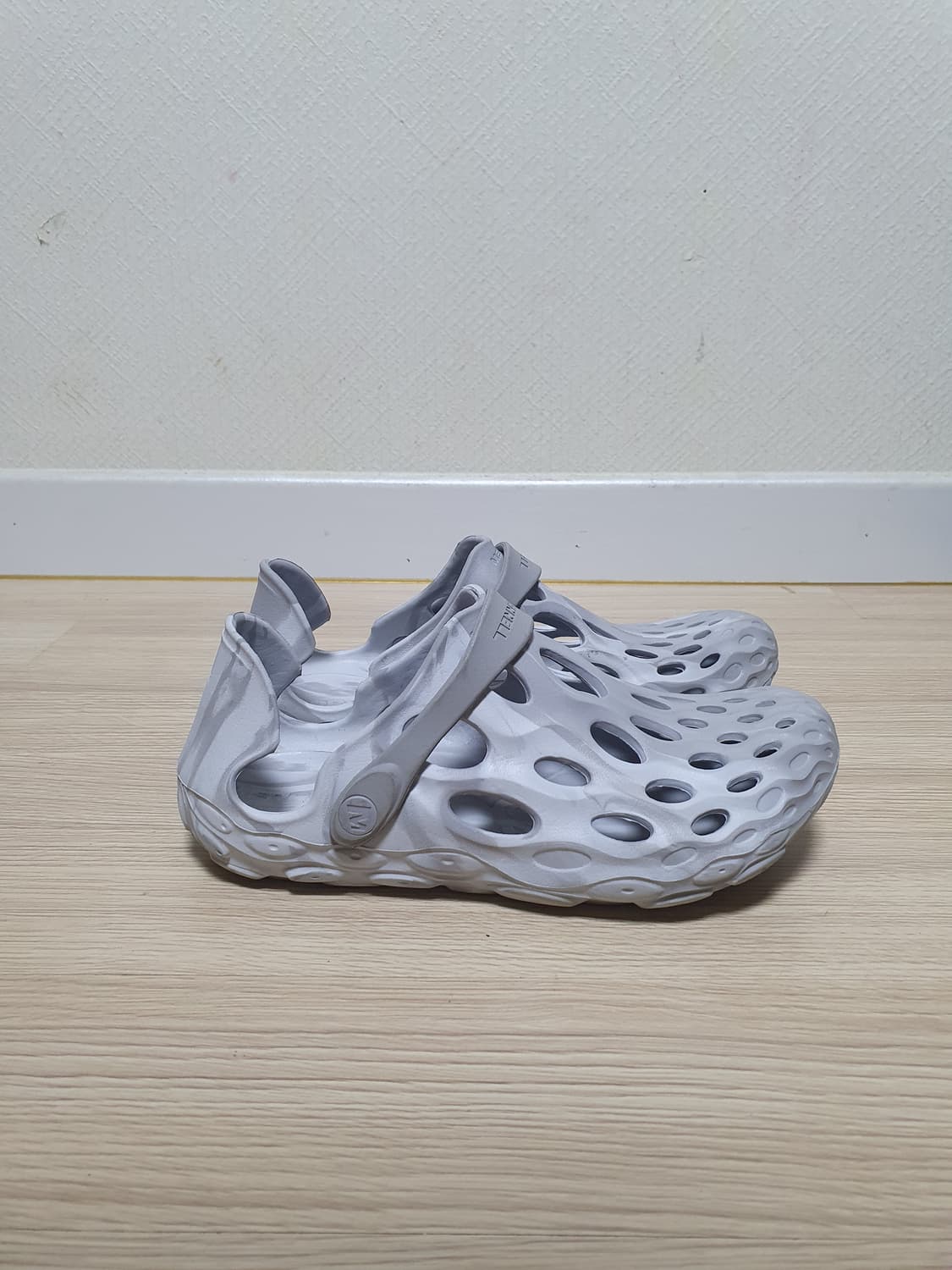 머렐 하이드로목 샌들 240~45 상품이미지1