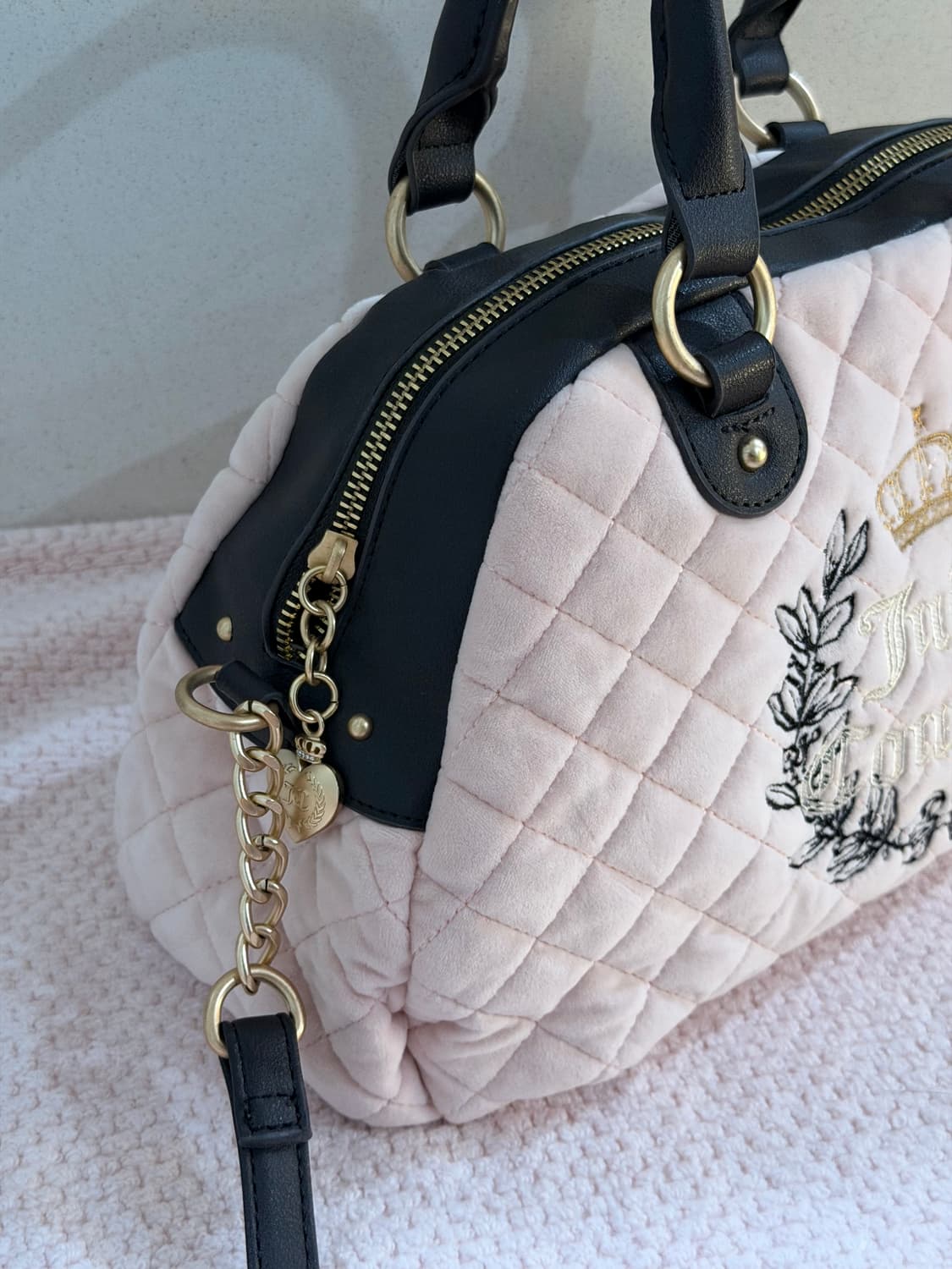 쥬시꾸뛰르 딸기우유 퀼팅 핸드백 갸루 핀터깔 베메클 베이비베어 상품이미지2