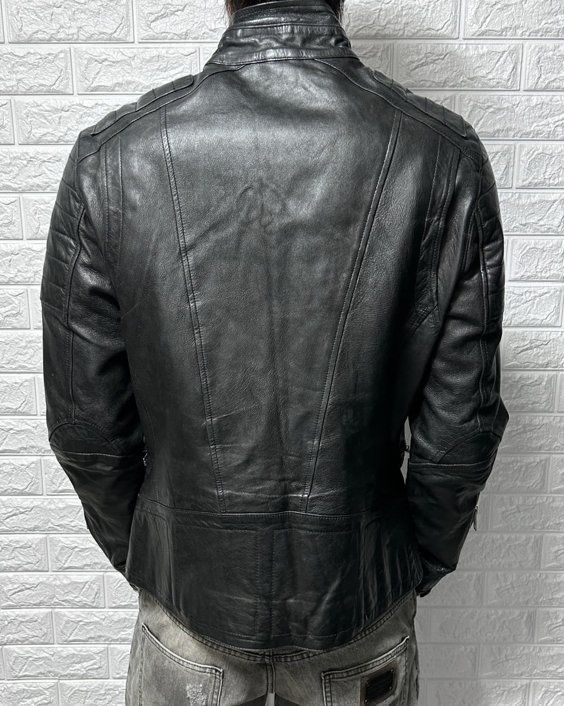 사선 레더 바이커 자켓 상품이미지3