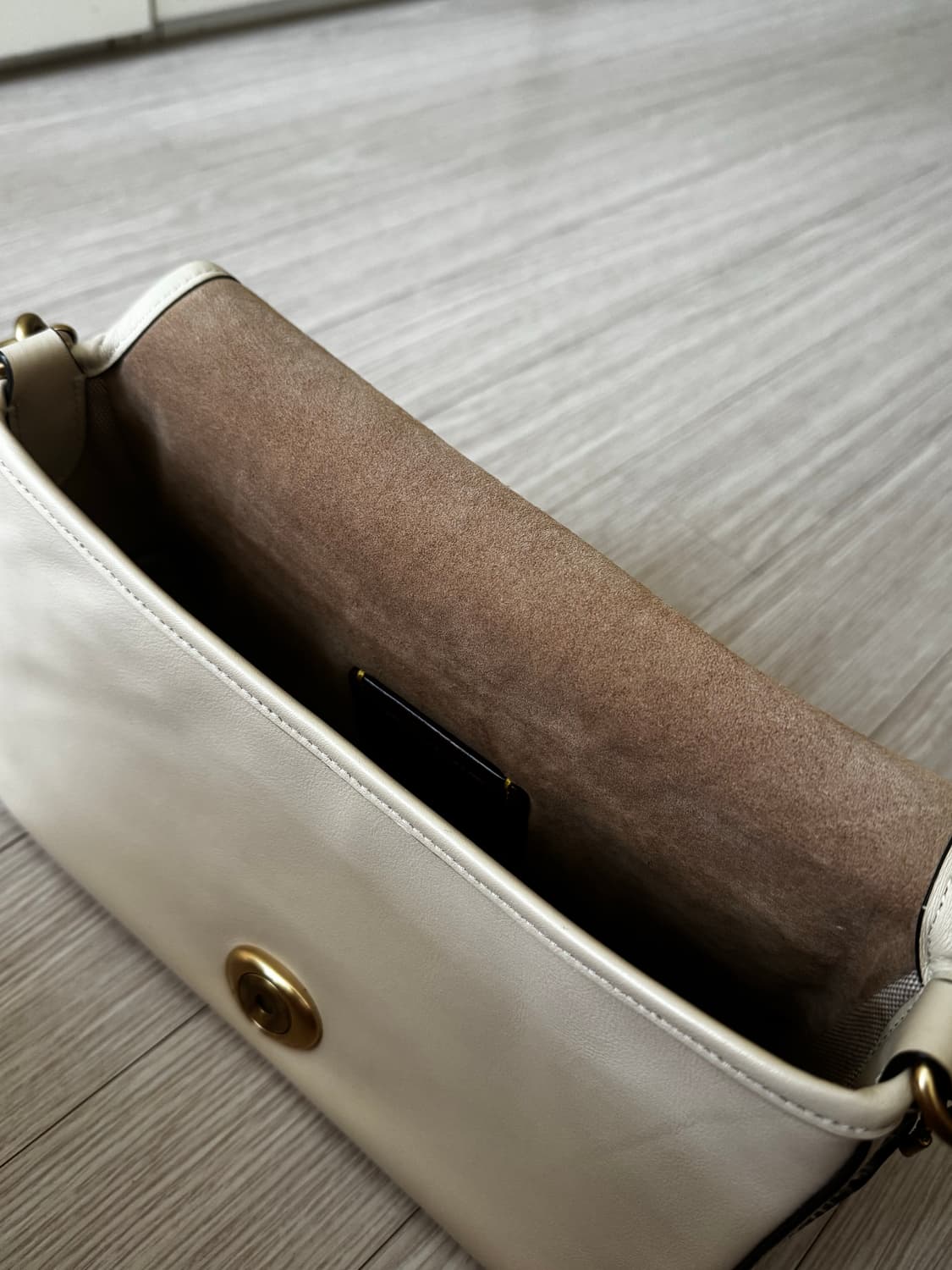 코치 태비 가방 상품이미지4