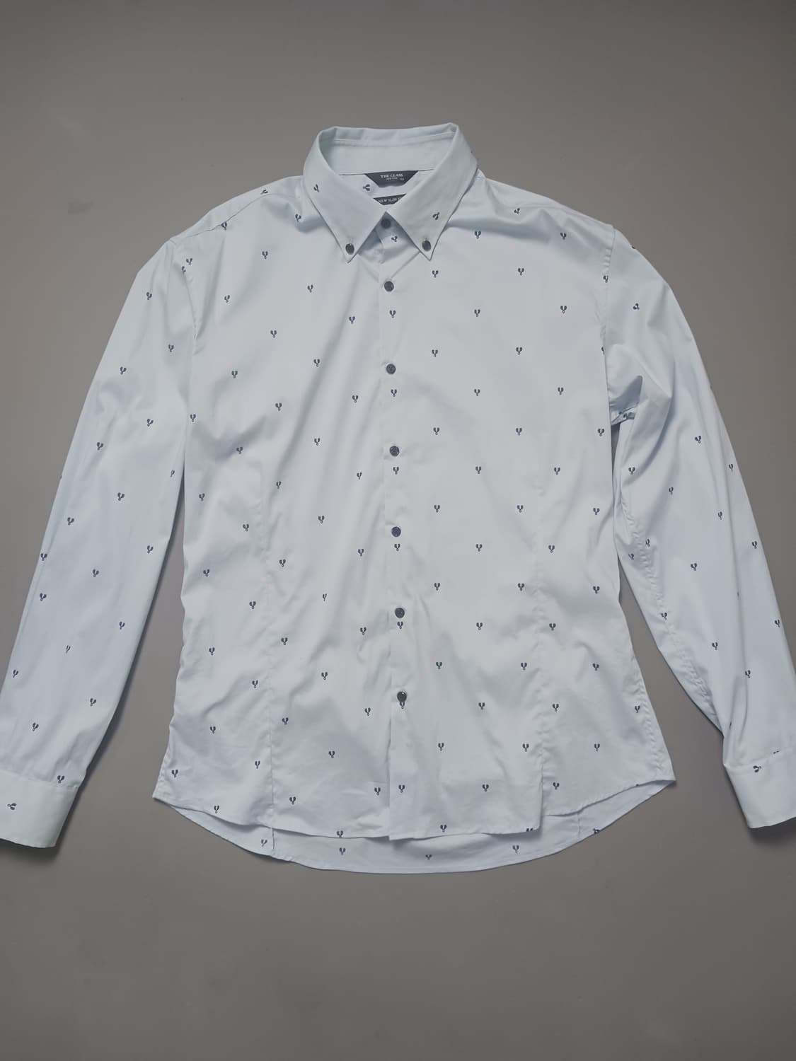 [110] 더클래스 뉴슬림핏 버튼다운 패턴 셔츠 상품이미지1