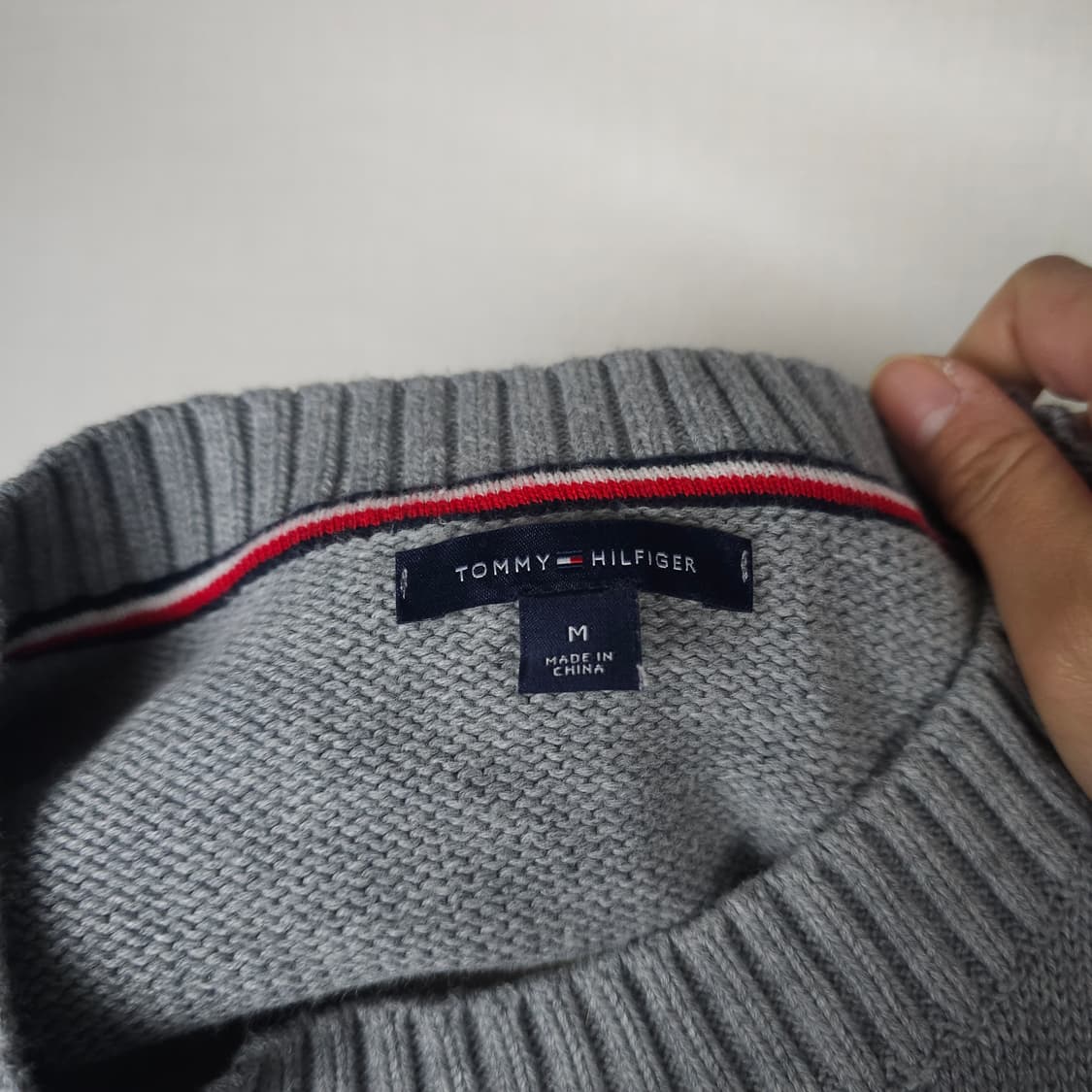 타미힐피거 라운드니트티 여성95사이즈  상품이미지3