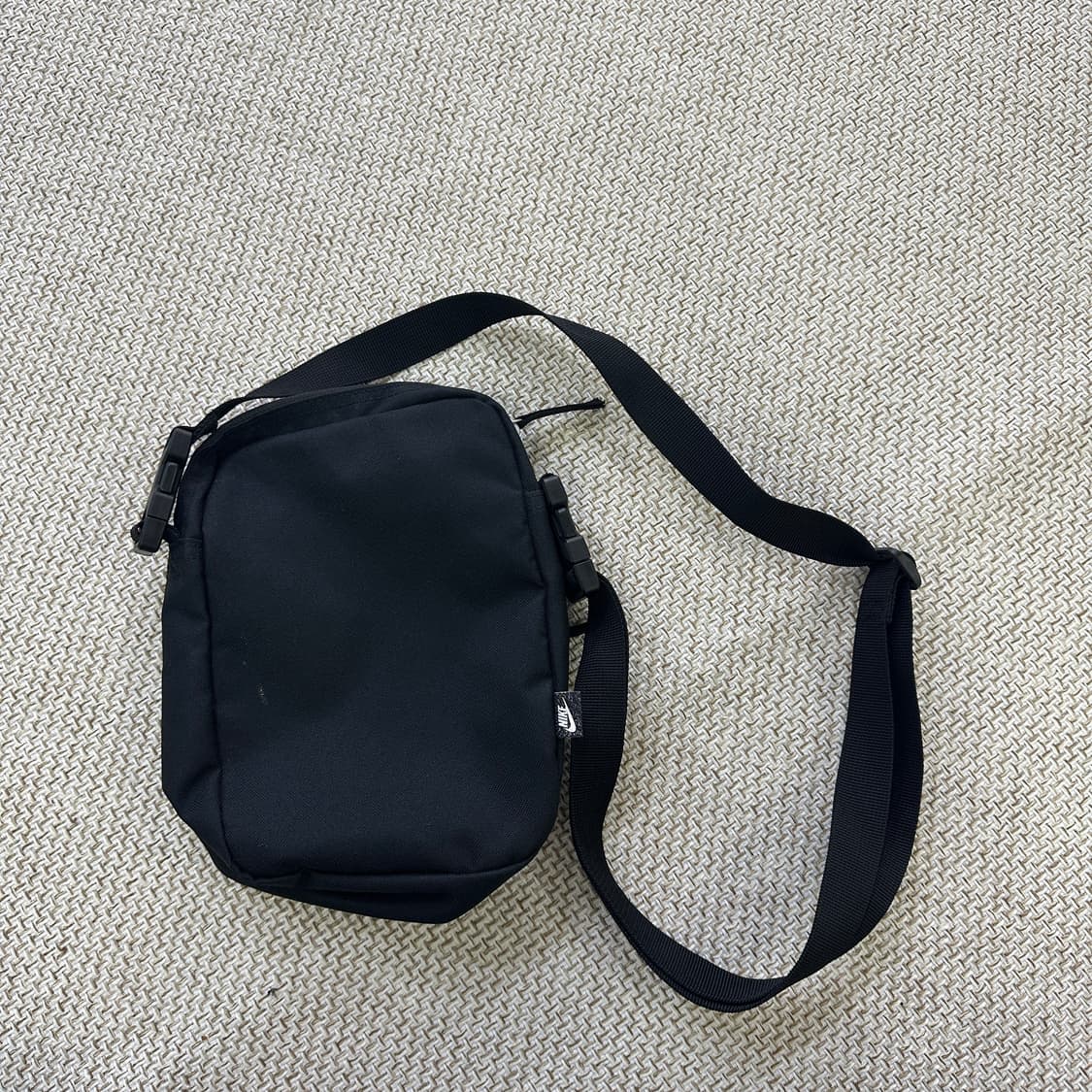 실측확인 나이키 헤리티지 크로스백 0406D 상품이미지2