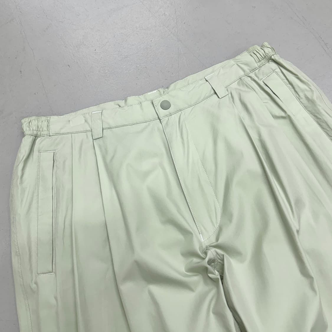 나이키 00s 스우시 올드스쿨 와이드 바람막이 트랙팬츠 상품이미지4