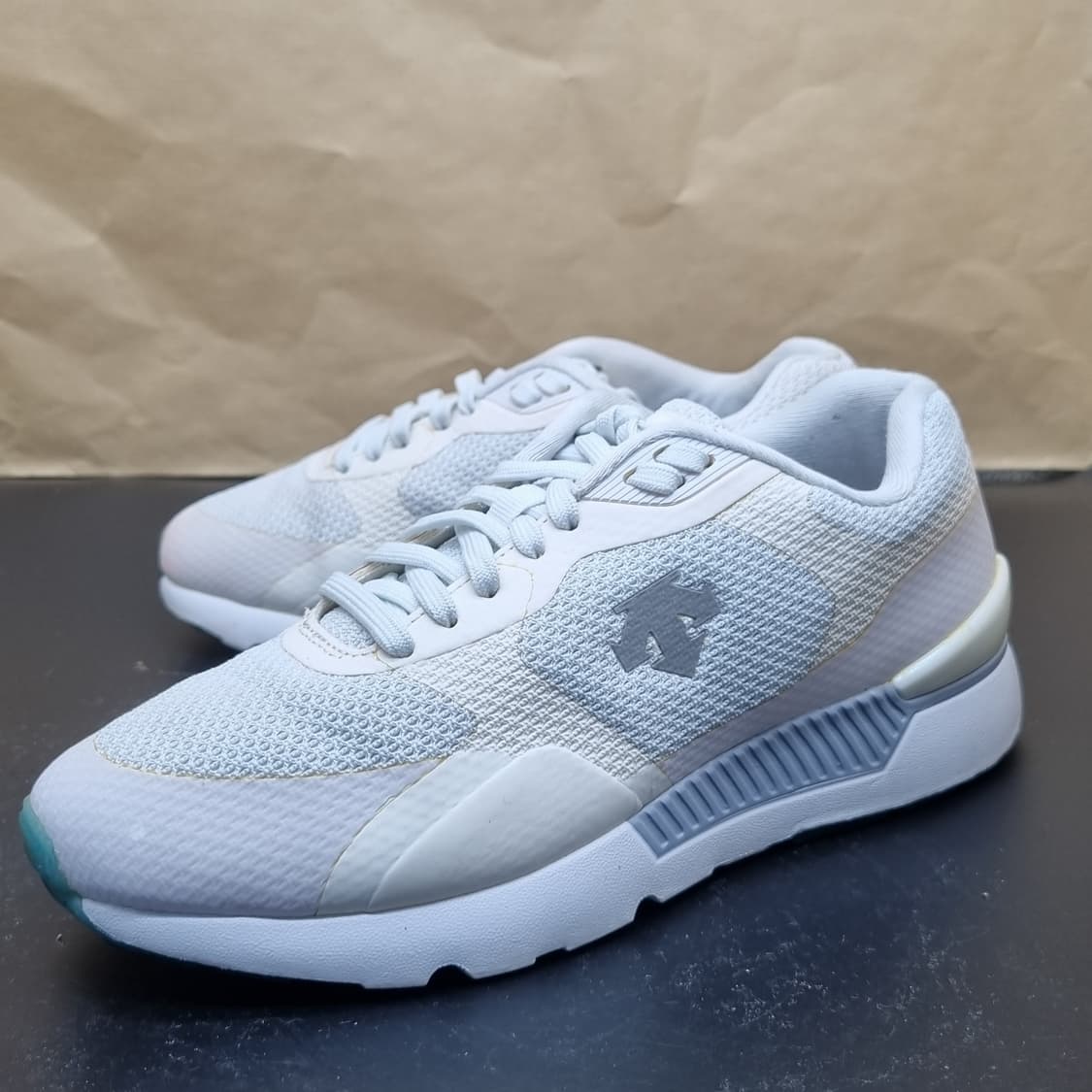 데상트 하이퍼시티 여성운동화235  상품이미지1