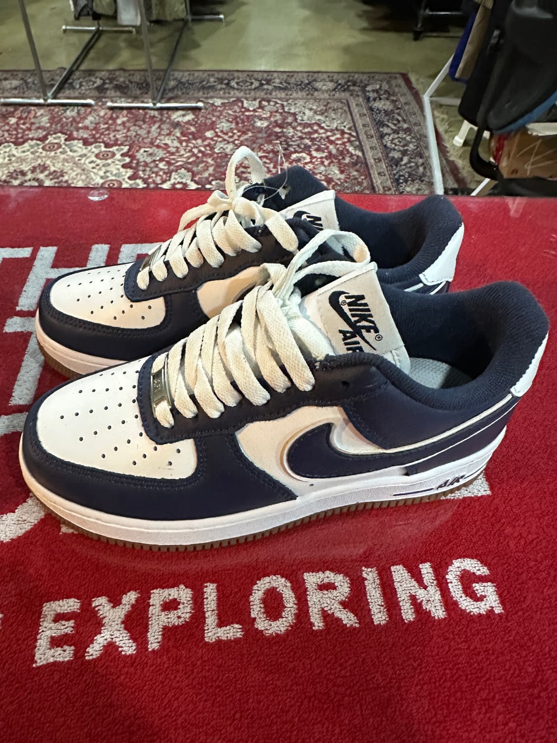 나이키 에어포스로우 235 상품이미지2