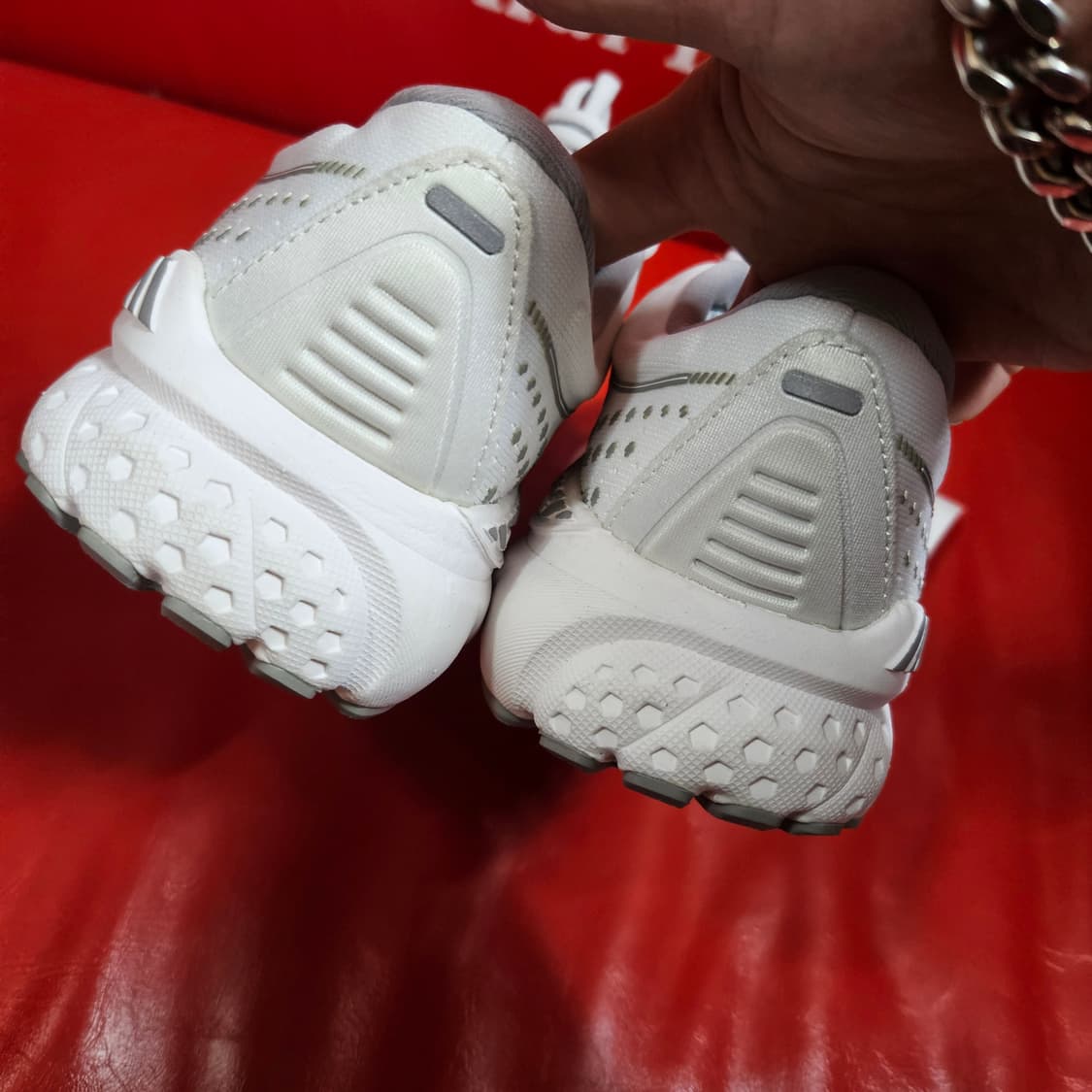 (미사용) 브룩스(Brooks) 아드레날린 평발 마라톤 러닝화  상품이미지8