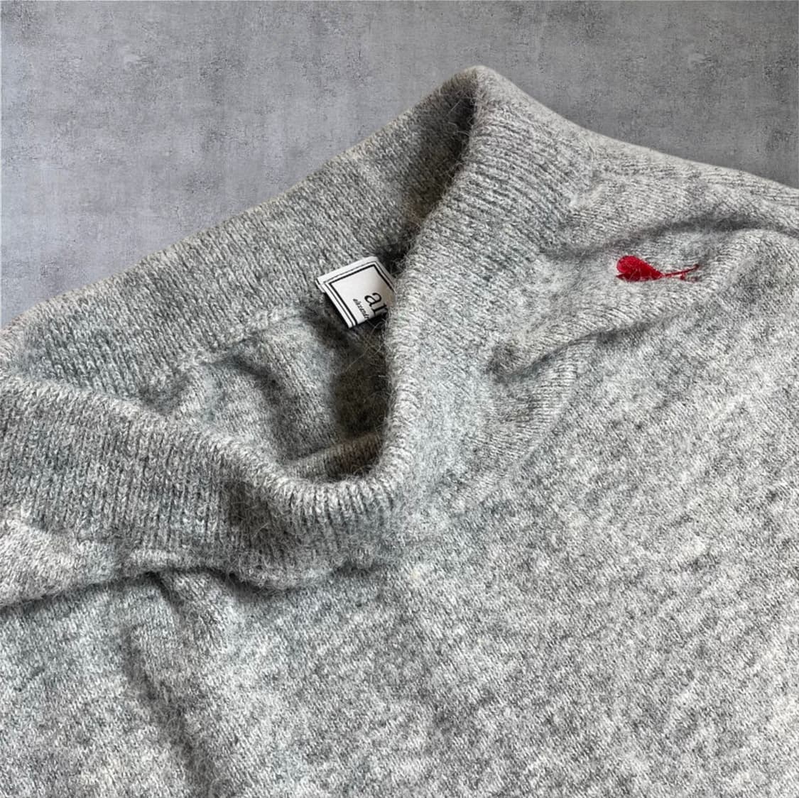 아미 하트로고 레이스 트리밍 니트 가디건 롱스커트 셋업 상품이미지7