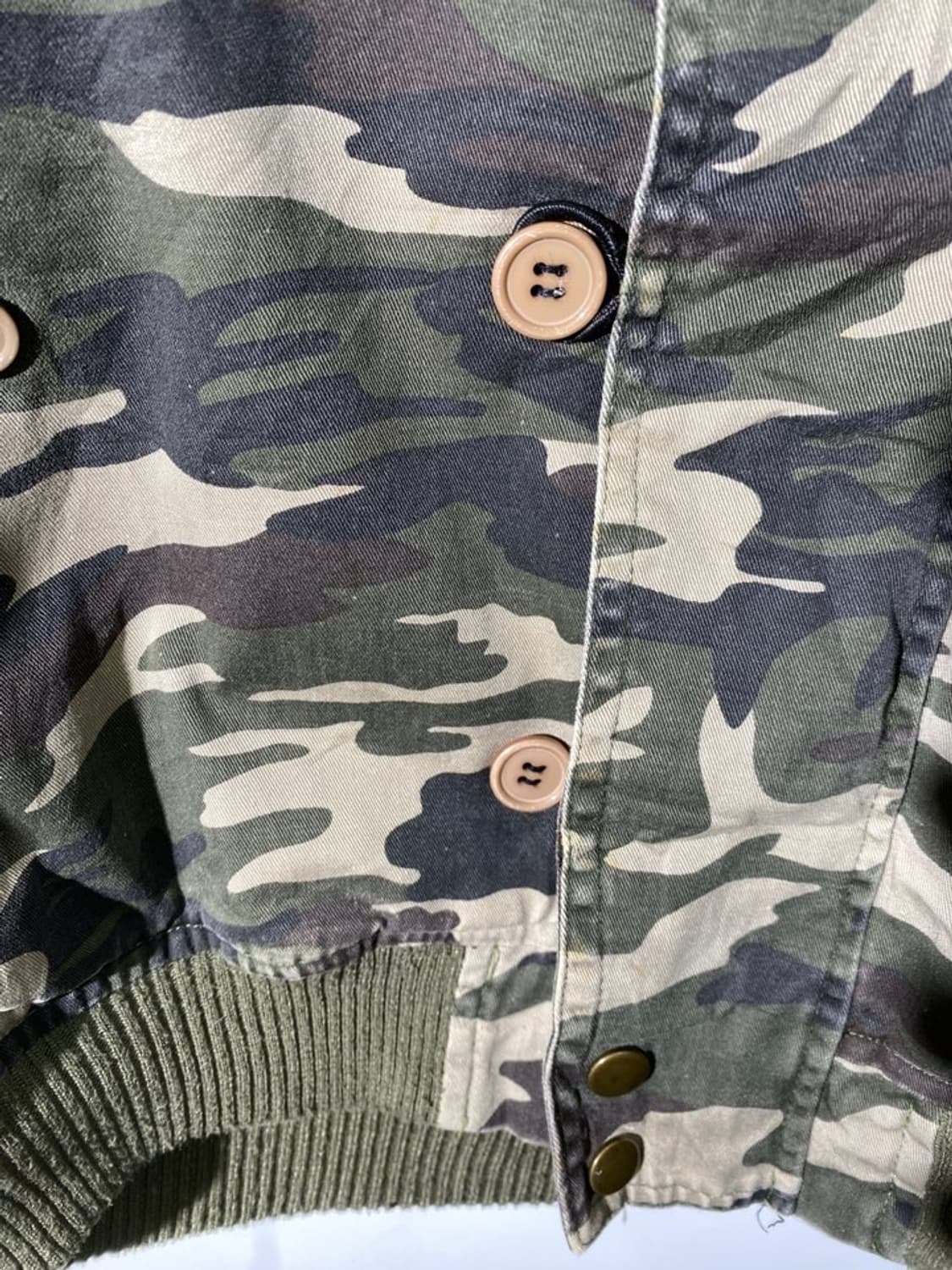 grecot 퍼 후드 카모 봄버 상품이미지5