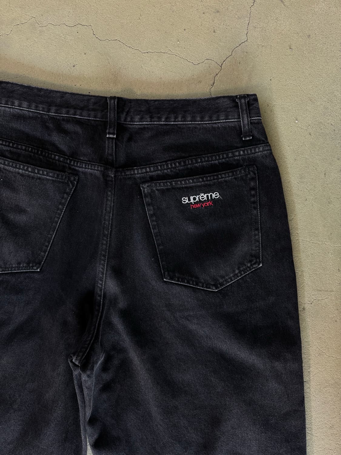 165$ 슈프림 배기 진 블랙 32 상품이미지3