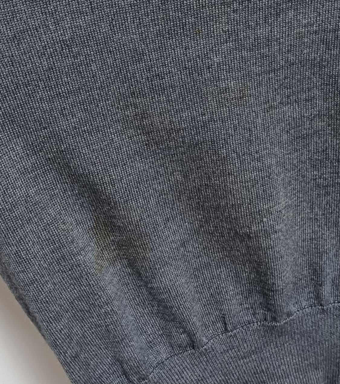 105) 입생로랑 빈티지 그레이 니트조끼 상품이미지4