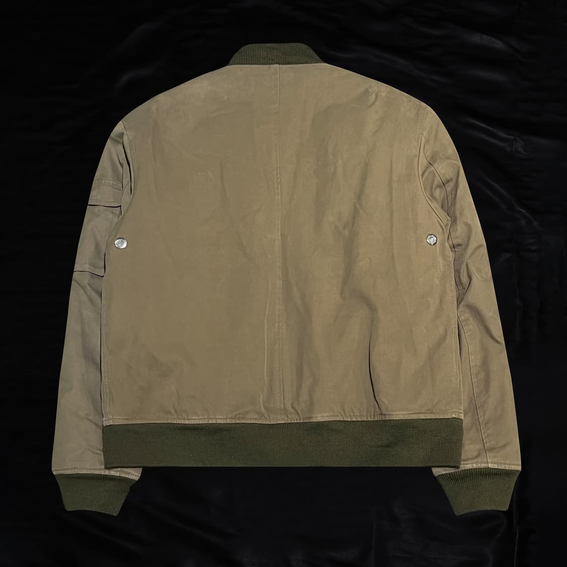 아워레가시 카키 봄버 점퍼 상품이미지2