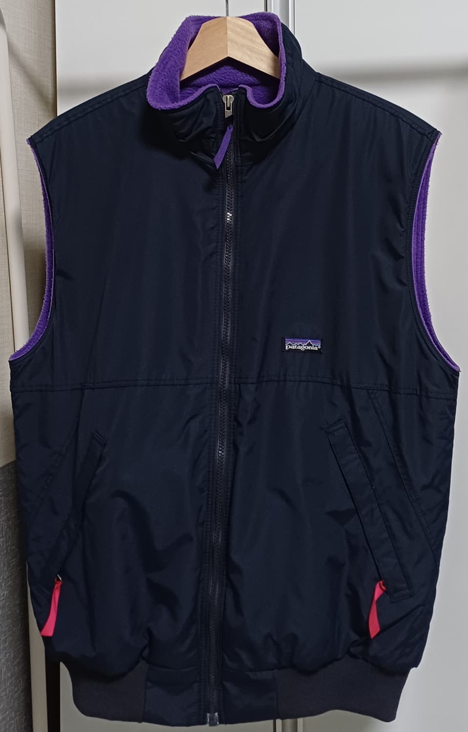 [M] 파타고니아 쉘드 신칠라 베스트 다크 네이비 / 퍼플 상품이미지1