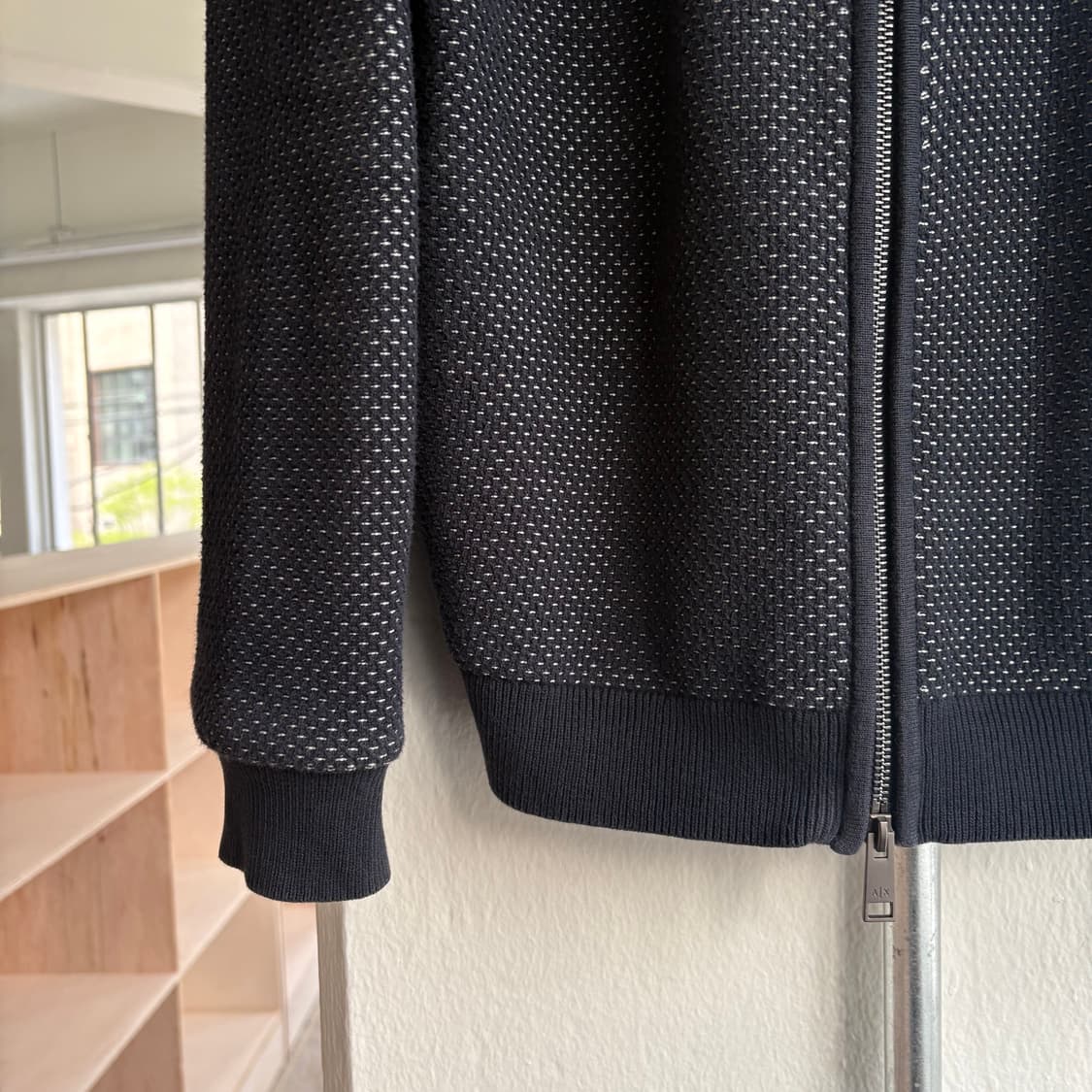 알마니 익스체인지 펀칭 니트 카디건 상품이미지6
