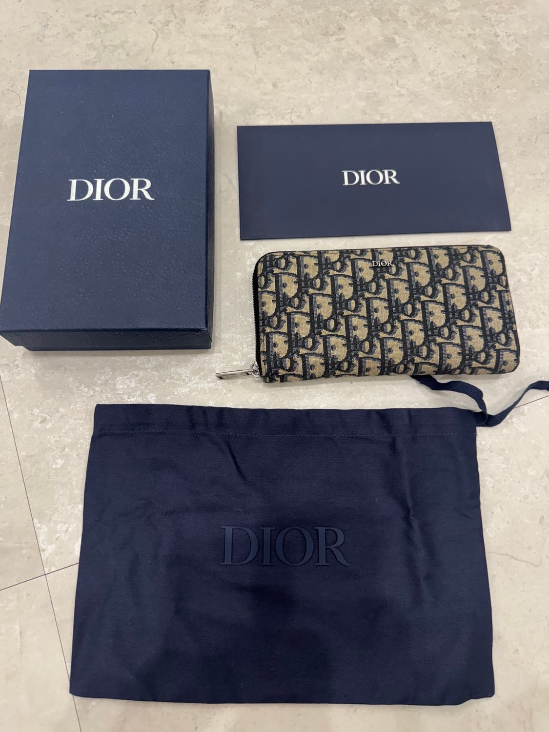 디올 오블리크 지퍼 장지갑 상품이미지1