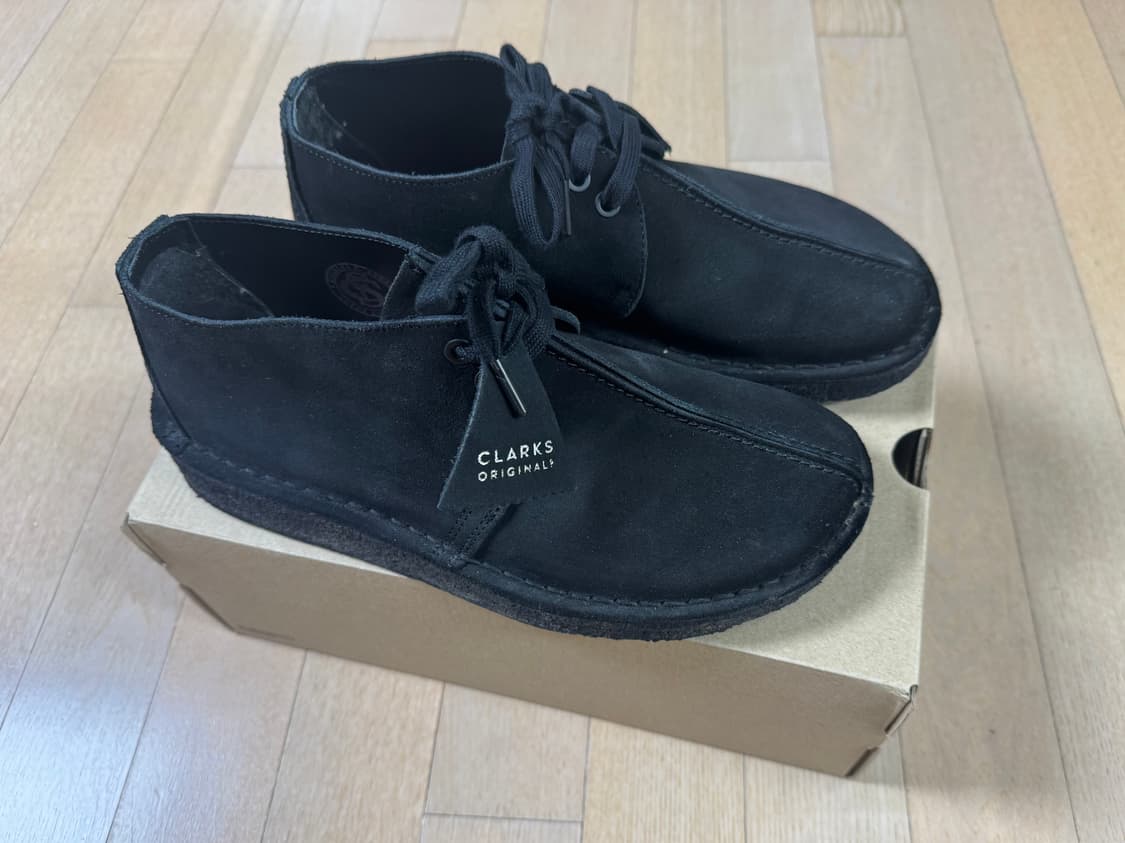 클락스 데저트 트랙 블랙 스웨이드 상품이미지2