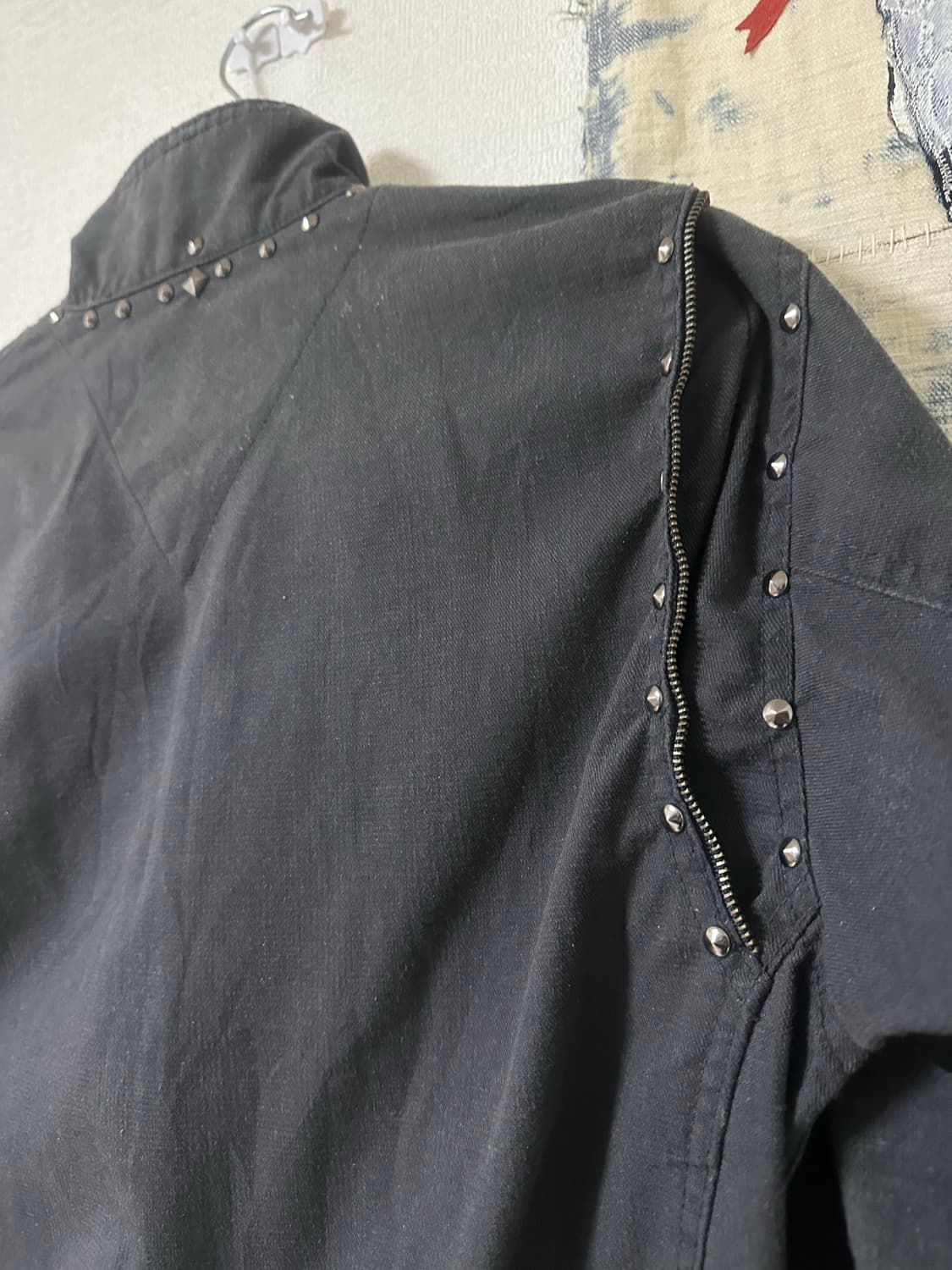 Studded Detail Field Jacket (Back Zip) 상품이미지5