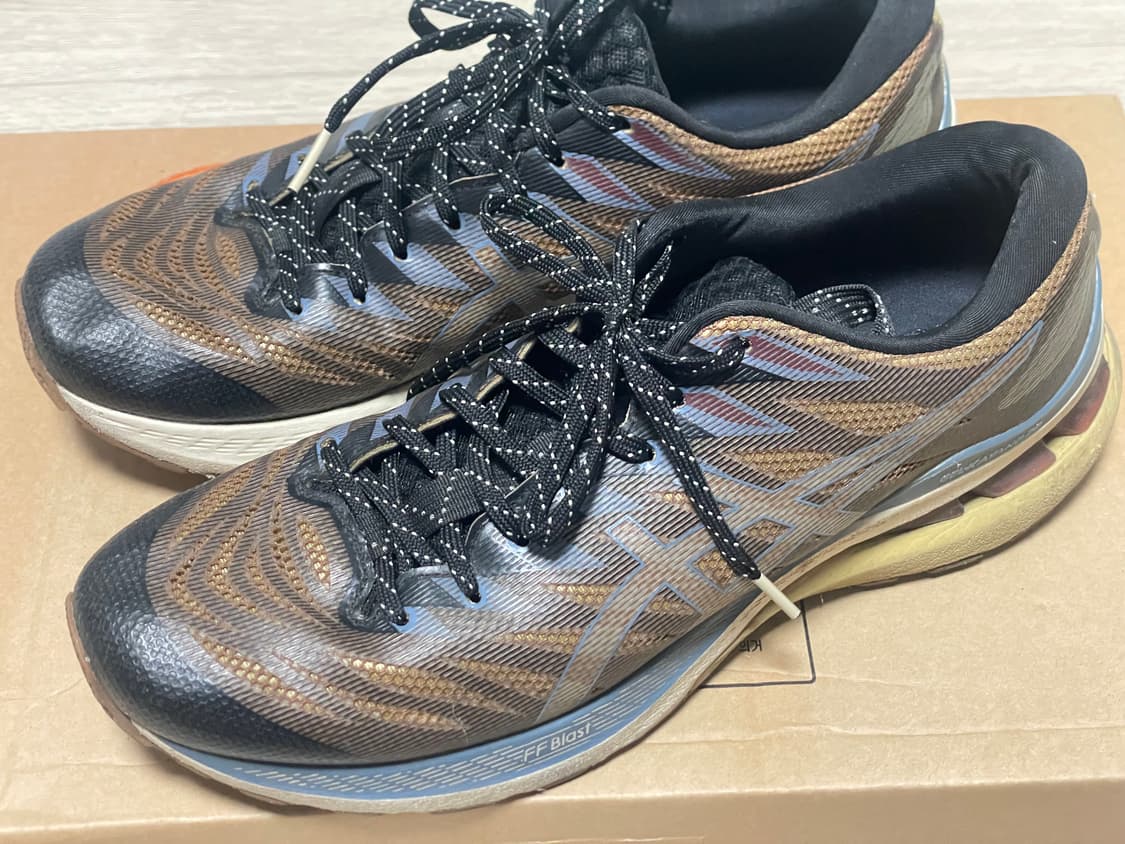 아식스 젤카야노28 w275 키코 큐레이션 상품이미지1