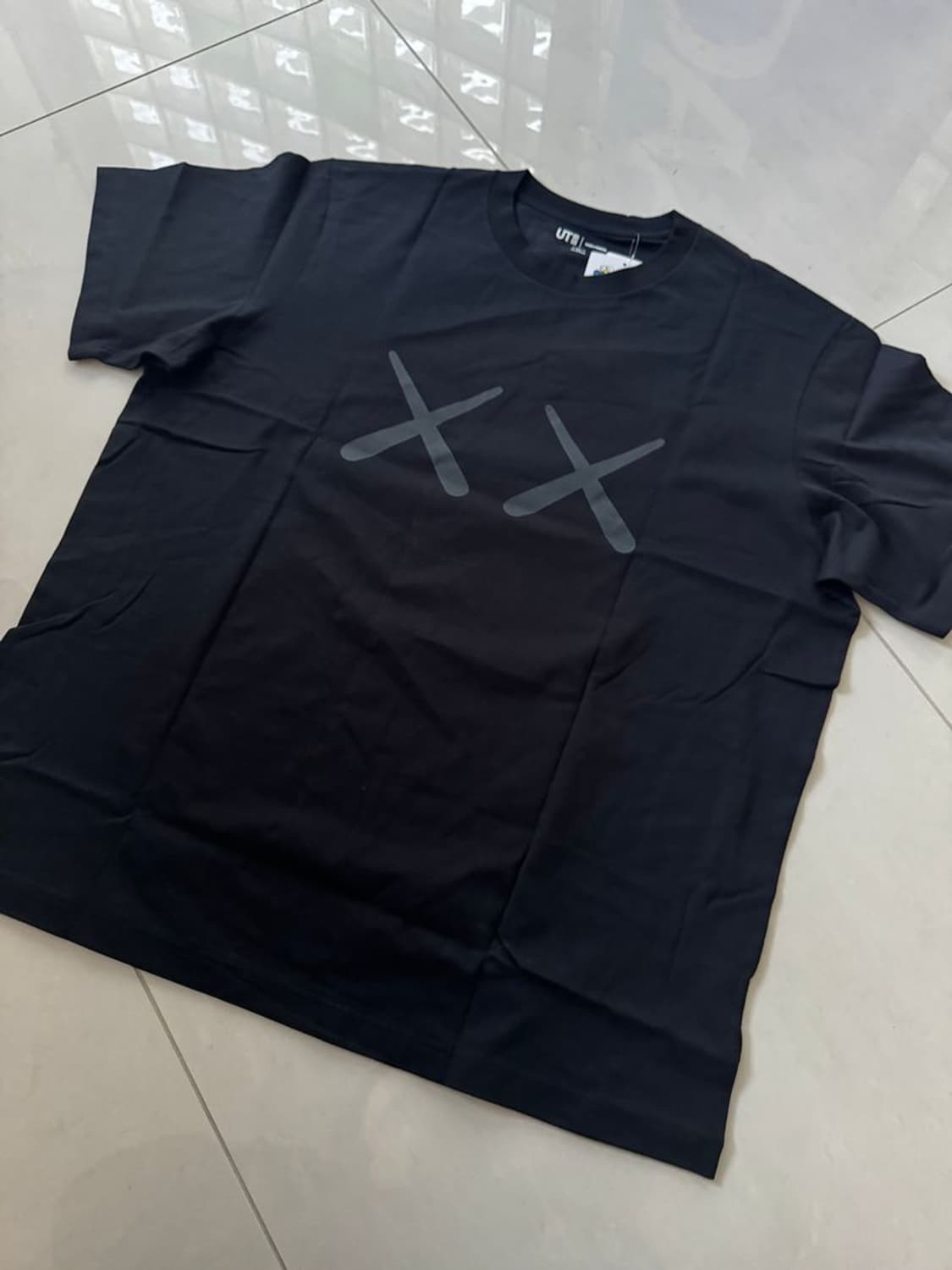 KAWS ANDY WARHOL T 카우스 앤디 워홀 티셔츠 상품이미지1