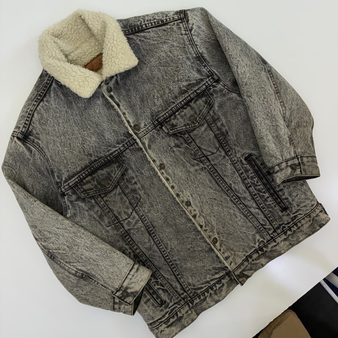 Levi‘s 리바이스 실버탭 90’s 양모 쉐르파 워싱 데님 자켓 상품이미지2